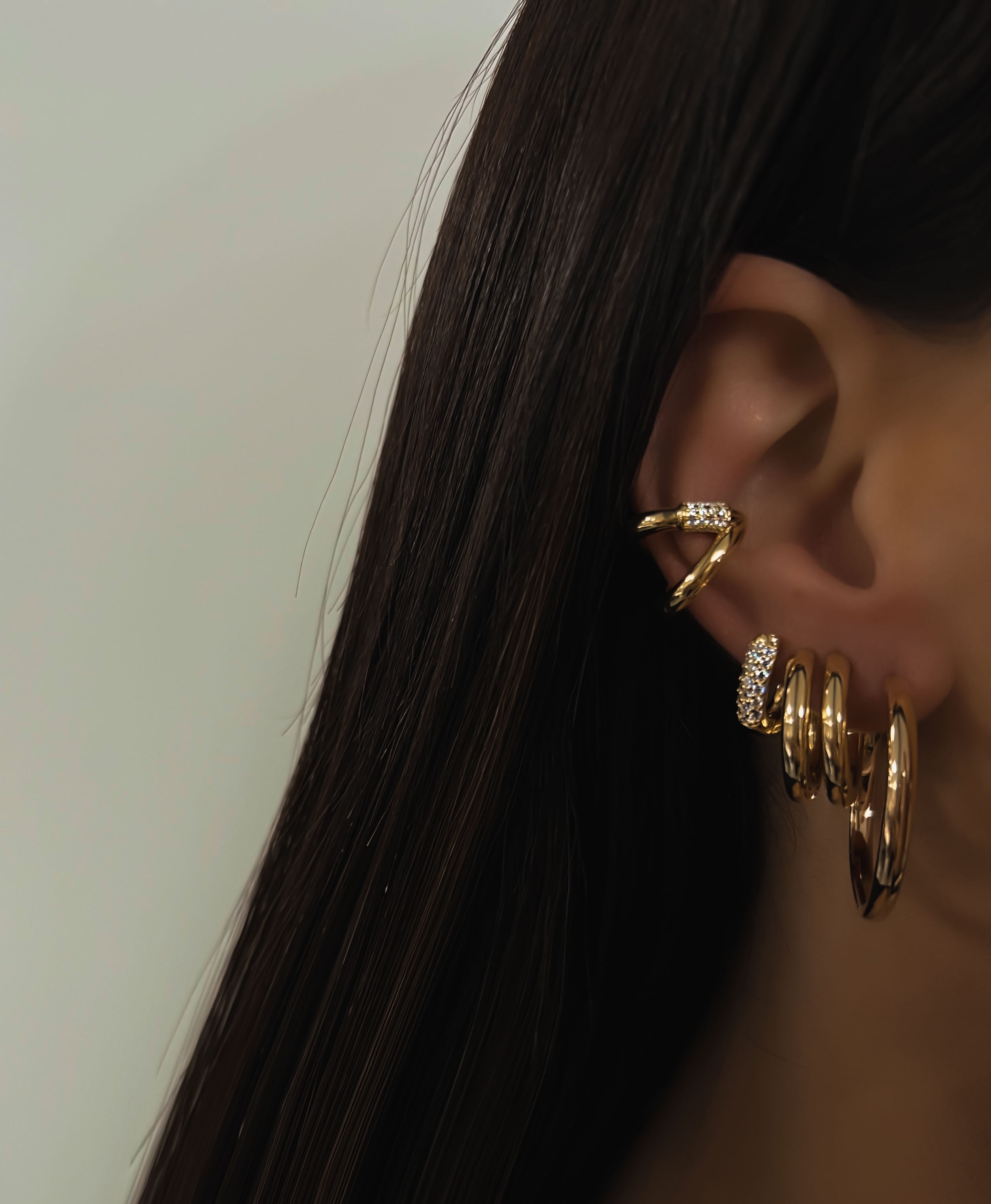 "MARIA M" EARRING