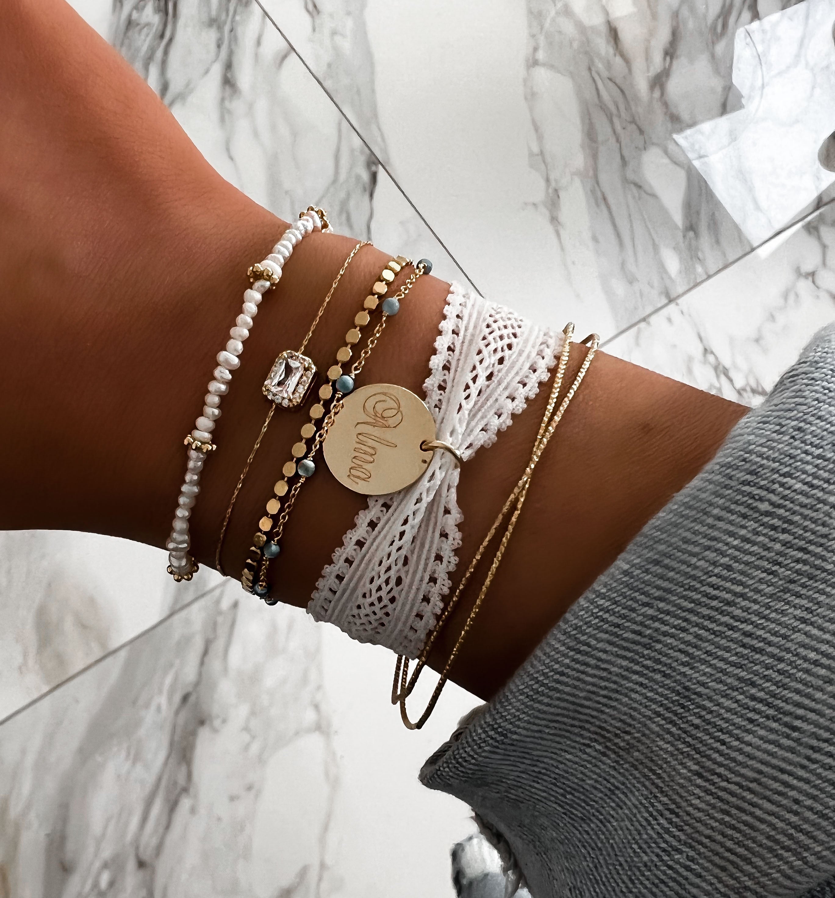 SUN COLOR BRIDGERTON ENGRAVING