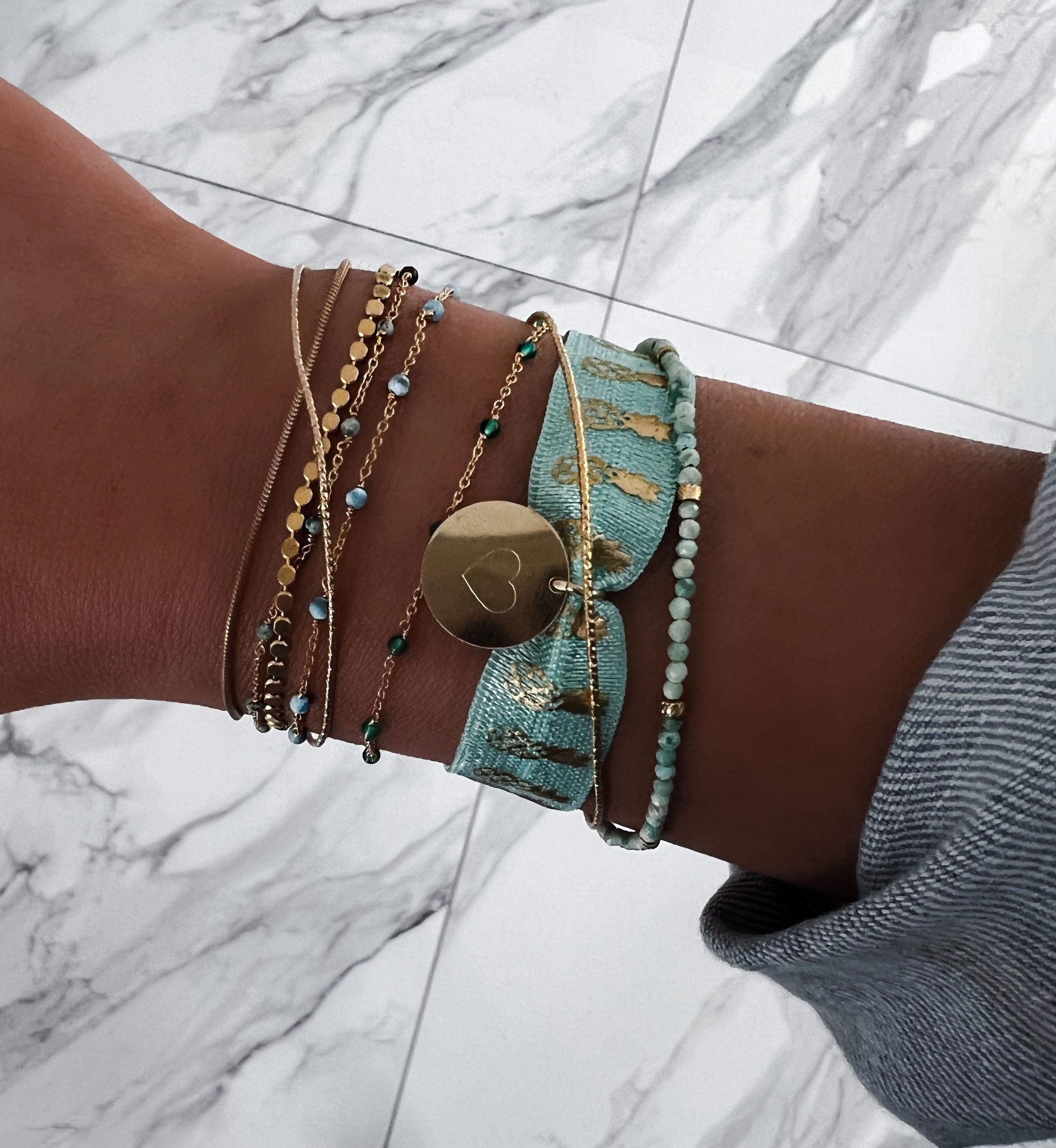 SUN COLOR PINEAPPLE ENGRAVING