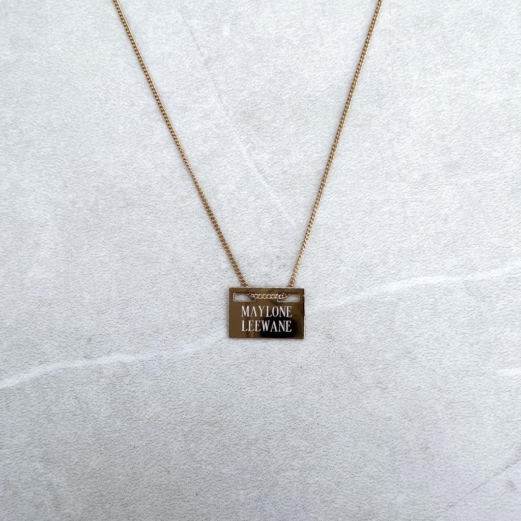 GRAVURE COLLIER ZENDAYA