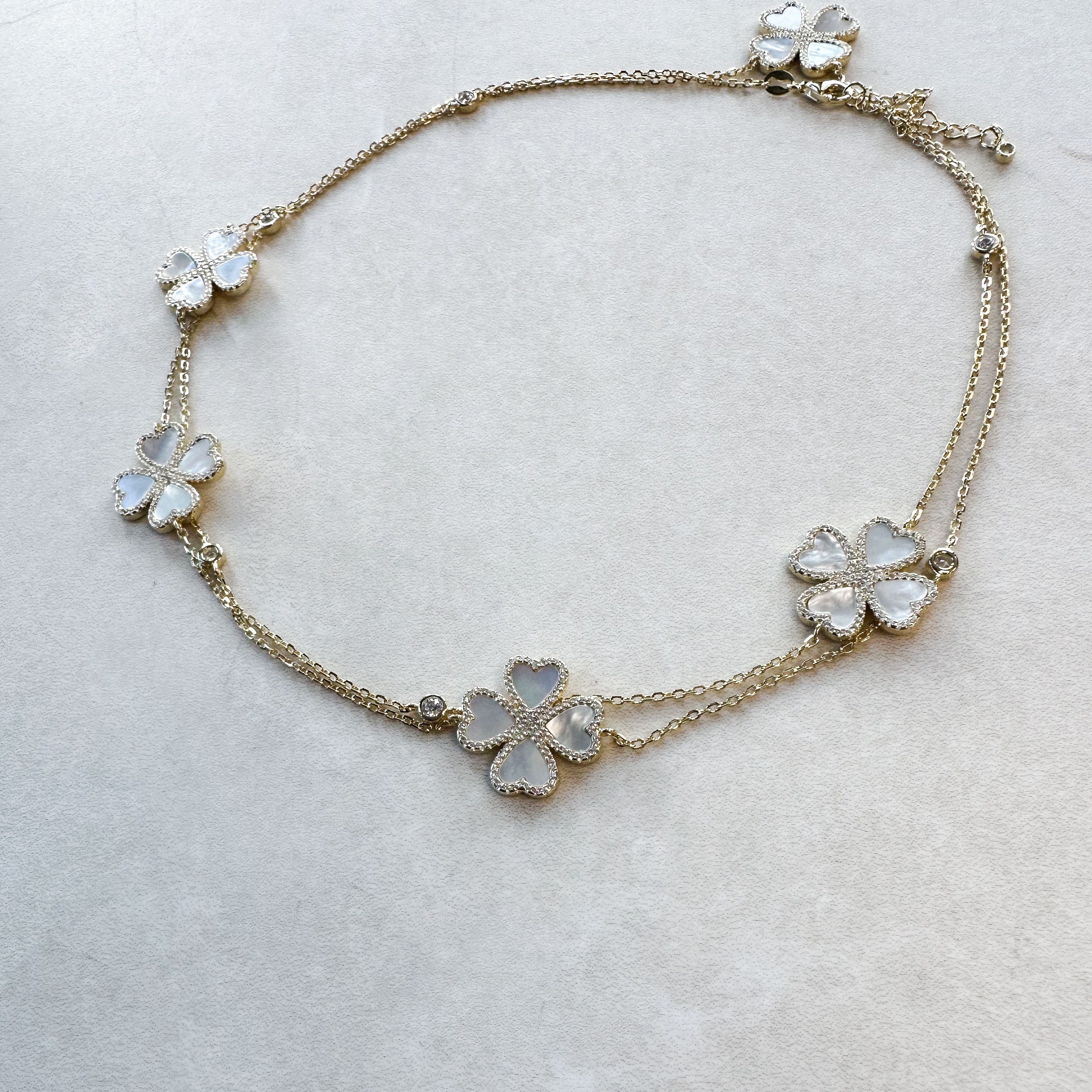 "SUCCESS LONG" NECKLACE