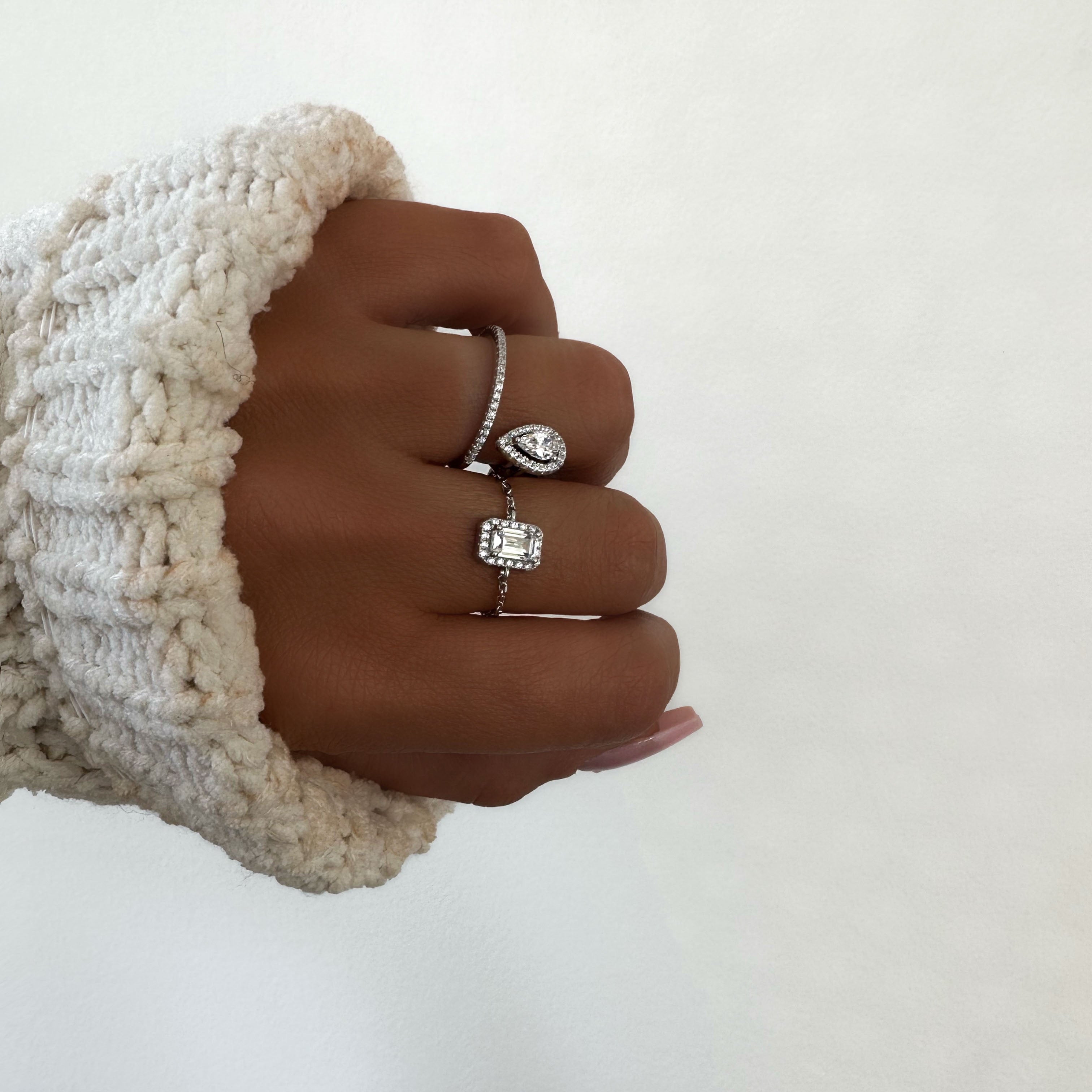 "KELLY CHAIN" RING