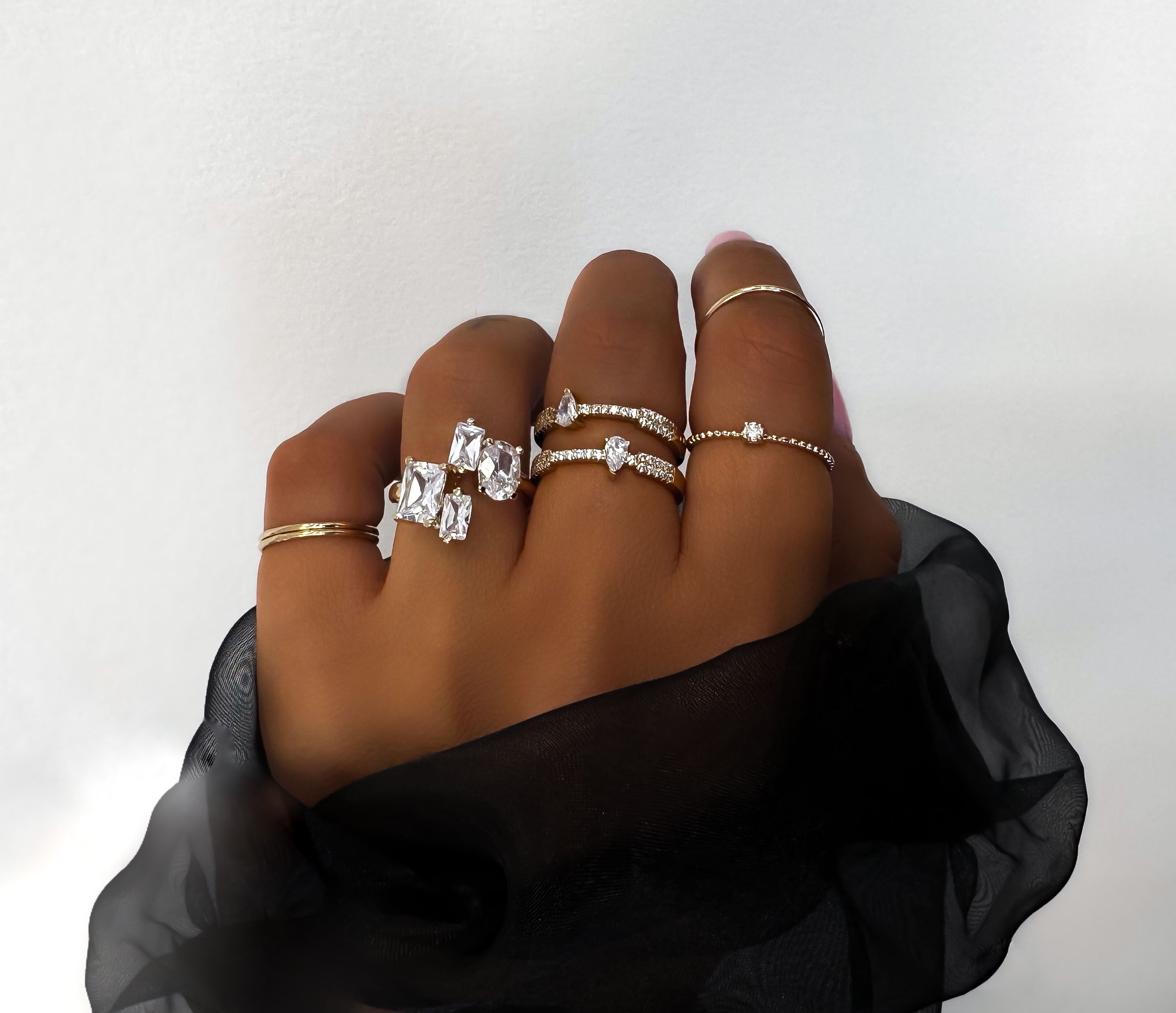 Bague anneau boule mini solitaire