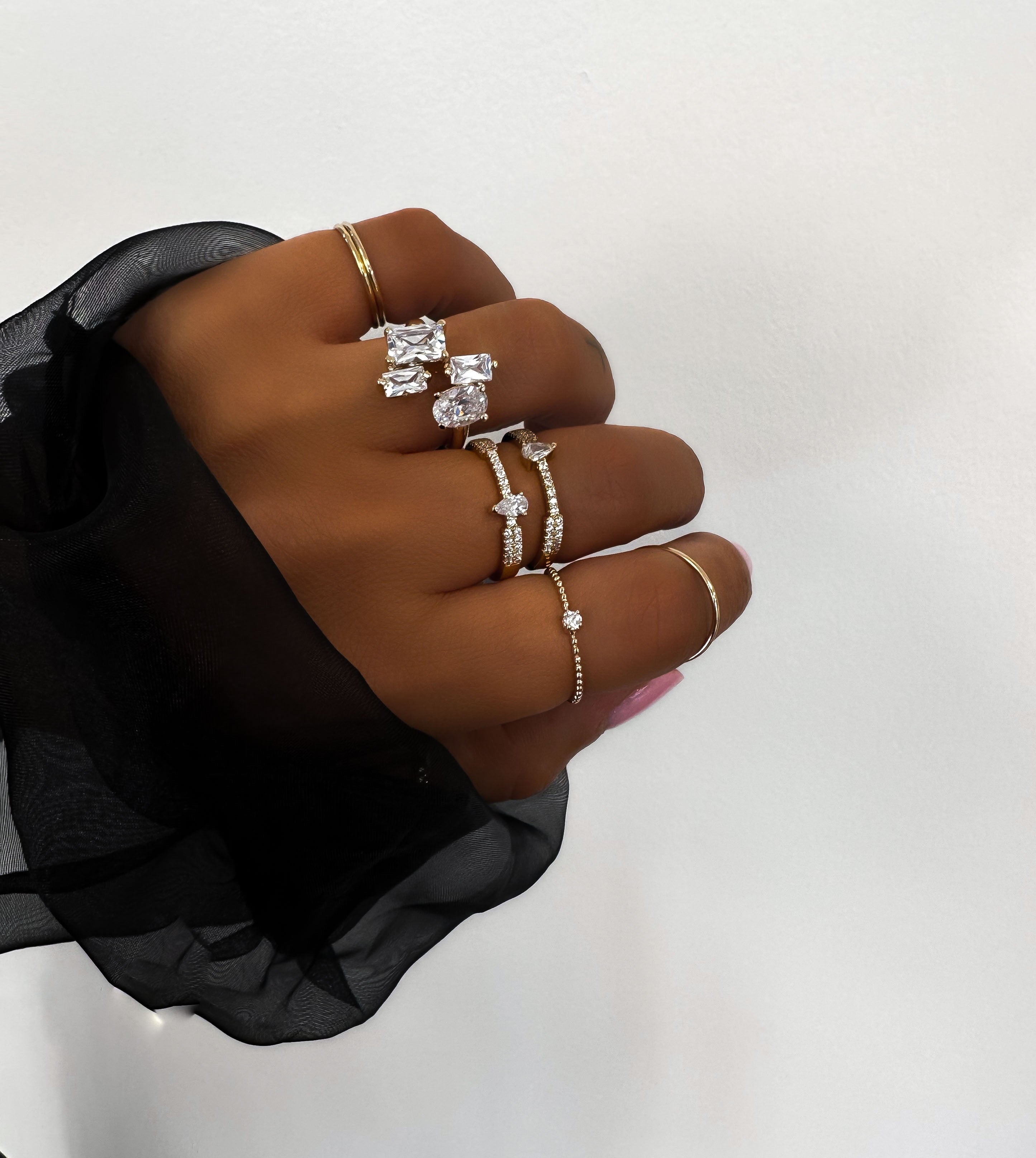 Bague anneau boule mini solitaire