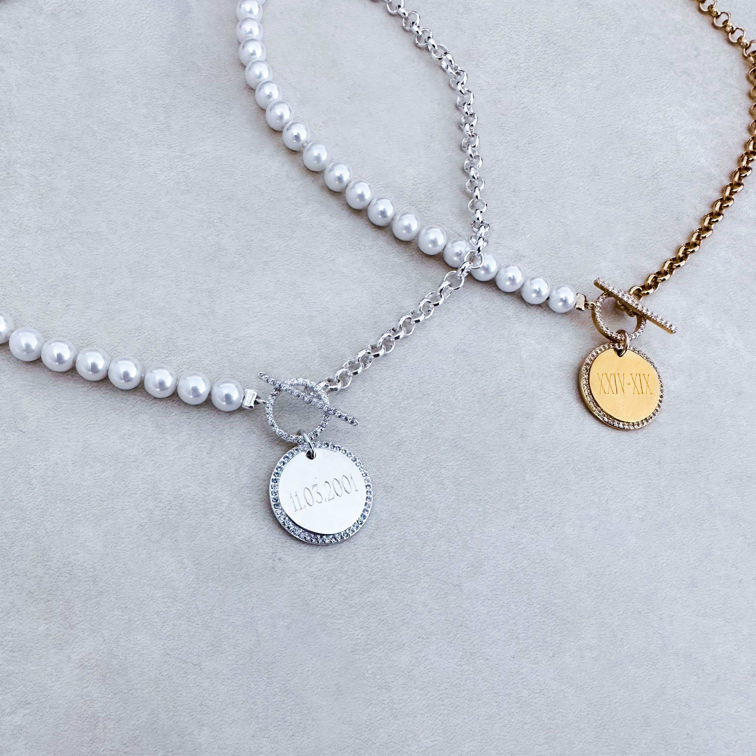 "SYLLA NECKLACE" ENGRAVING