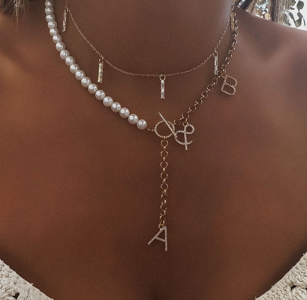 CUSTOMIZABLE GOLD "SYLLA PEARL" NECKLACE