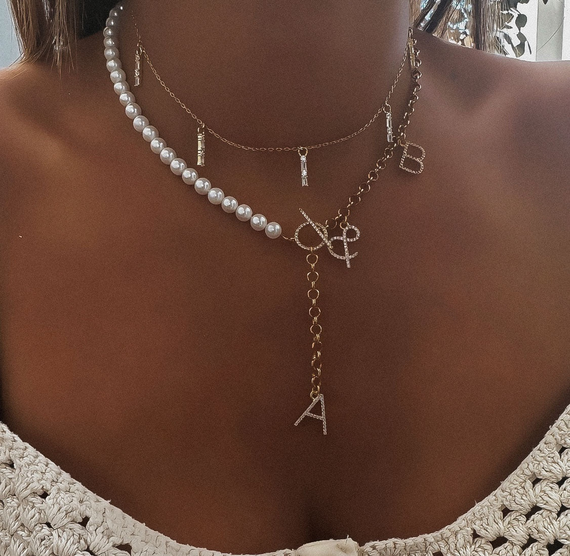 CUSTOMIZABLE GOLD "SYLLA PEARL" NECKLACE