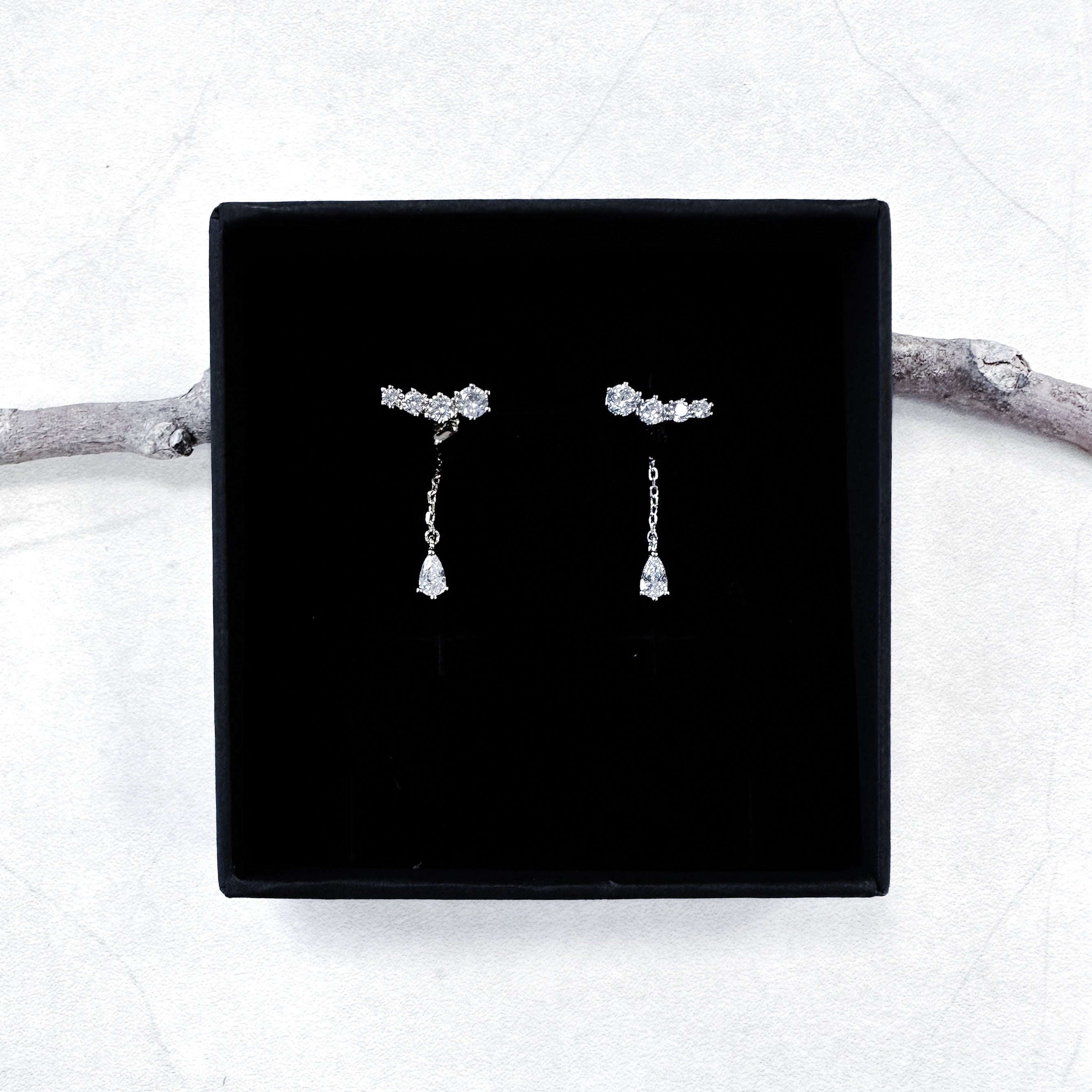 BOUCLE "VIRGO MINI GOUTTE"