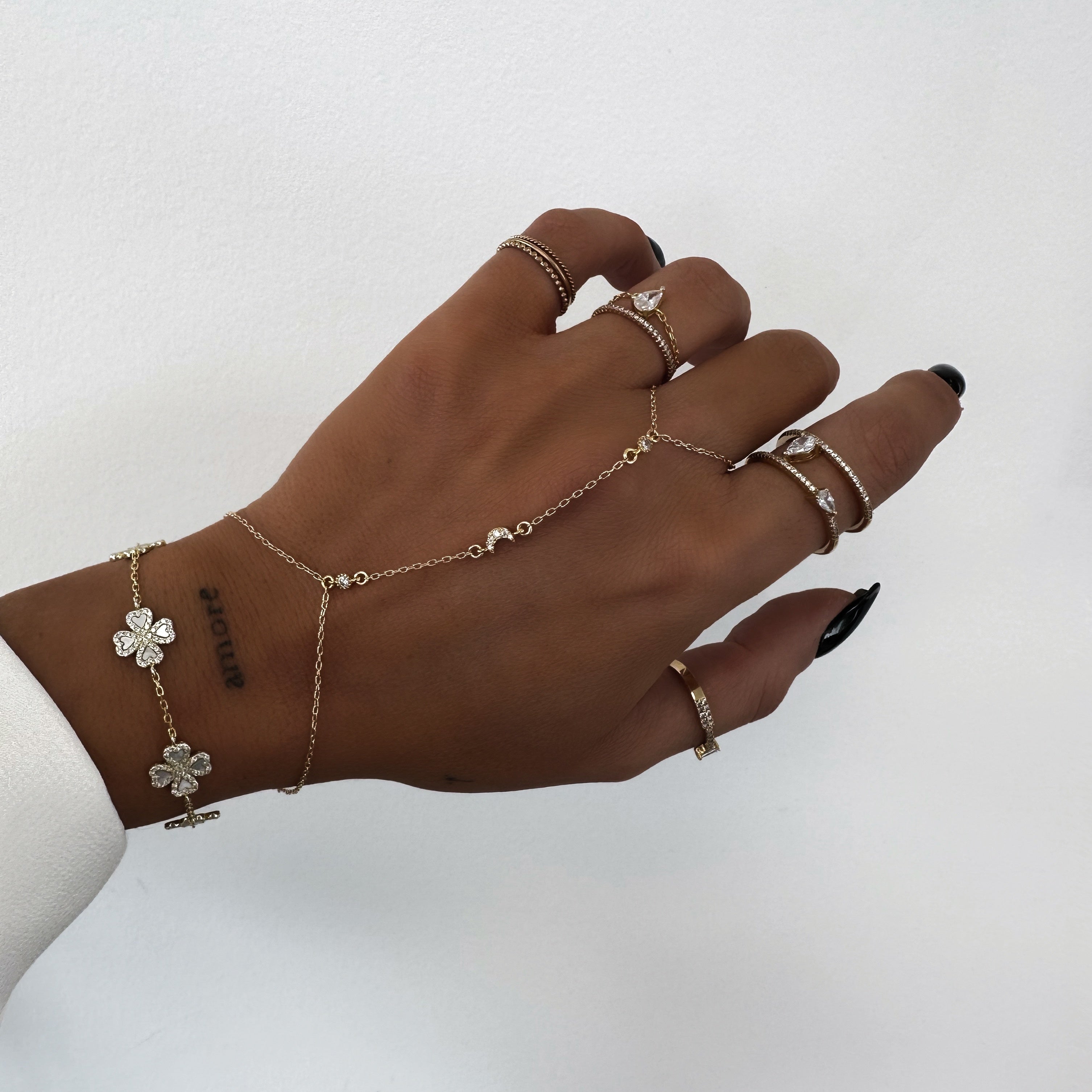 BIJOUX DE MAIN "SATELLITE"