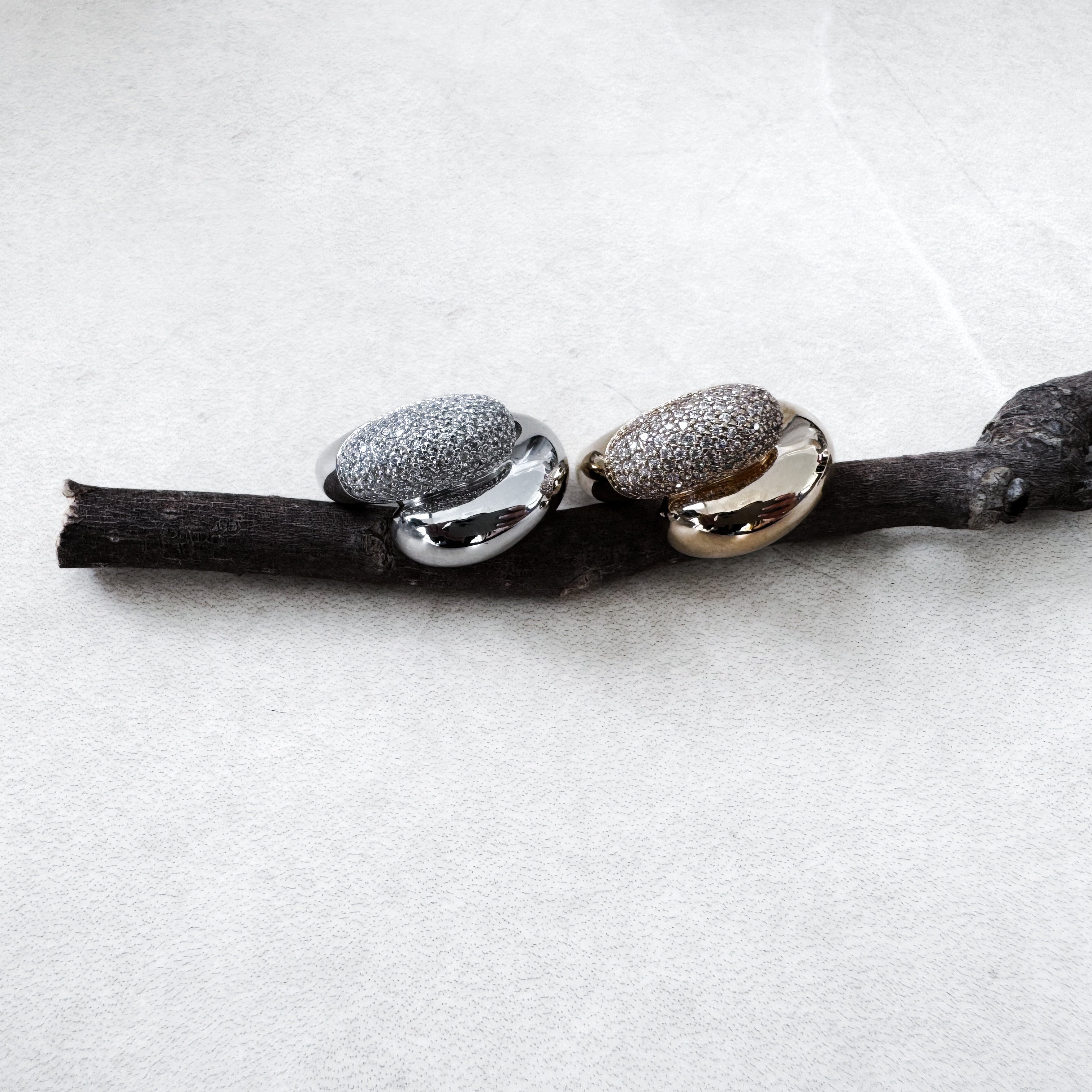 HUG SLIM ZIRCON RING