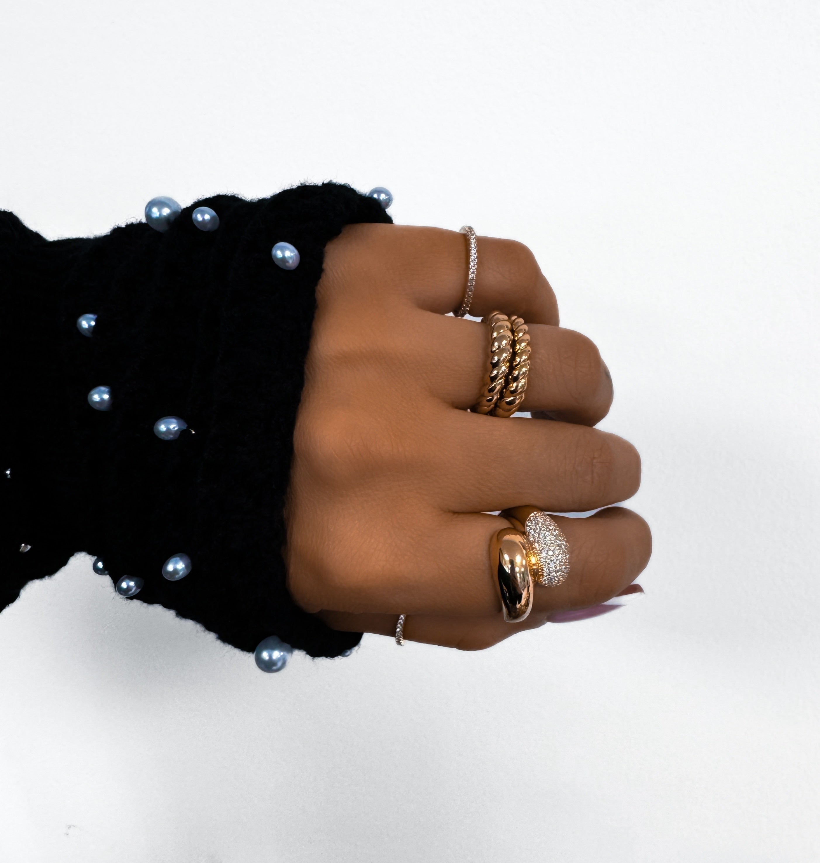 HUG SLIM ZIRCON RING