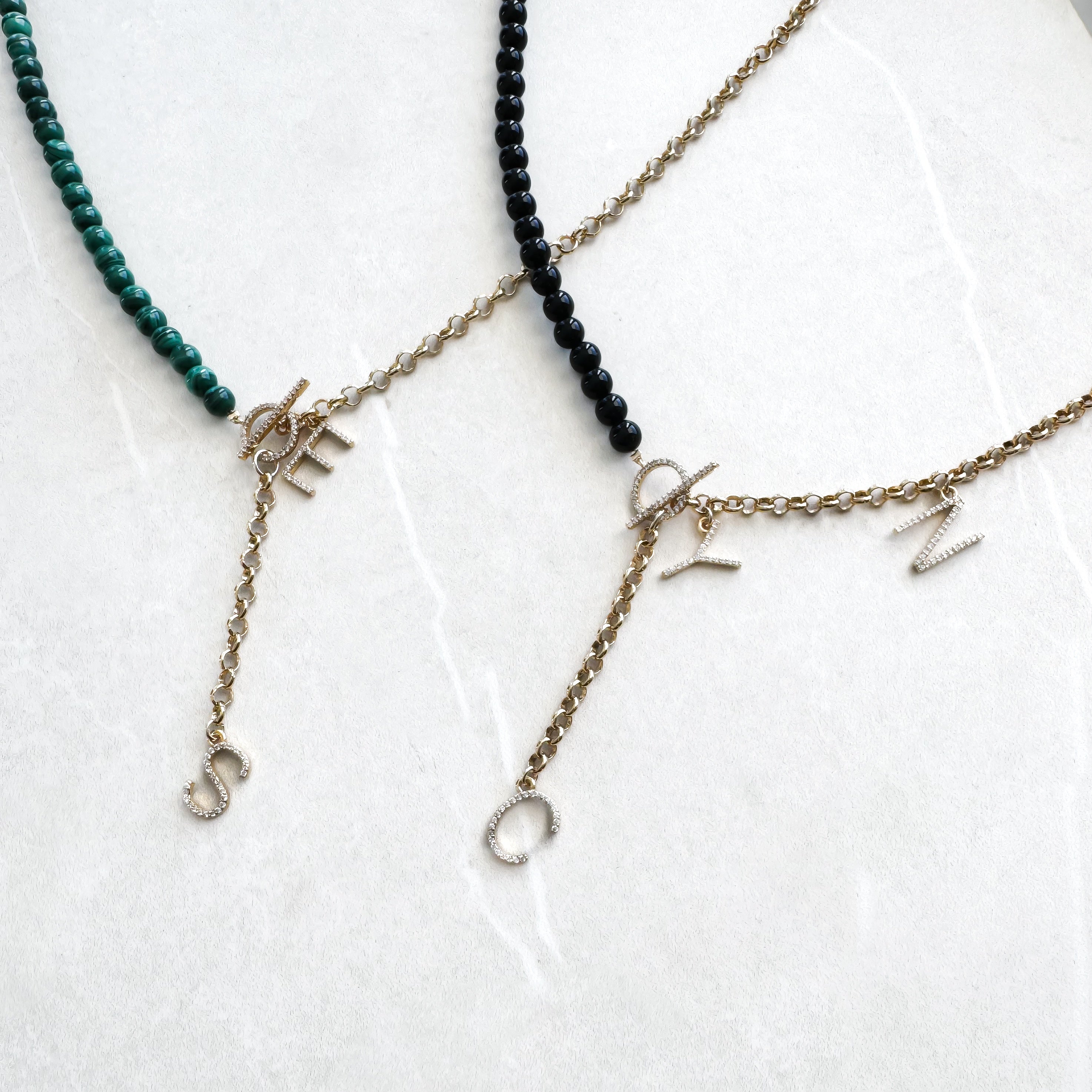 CUSTOMIZABLE GOLD "SYLLA PEARL" NECKLACE