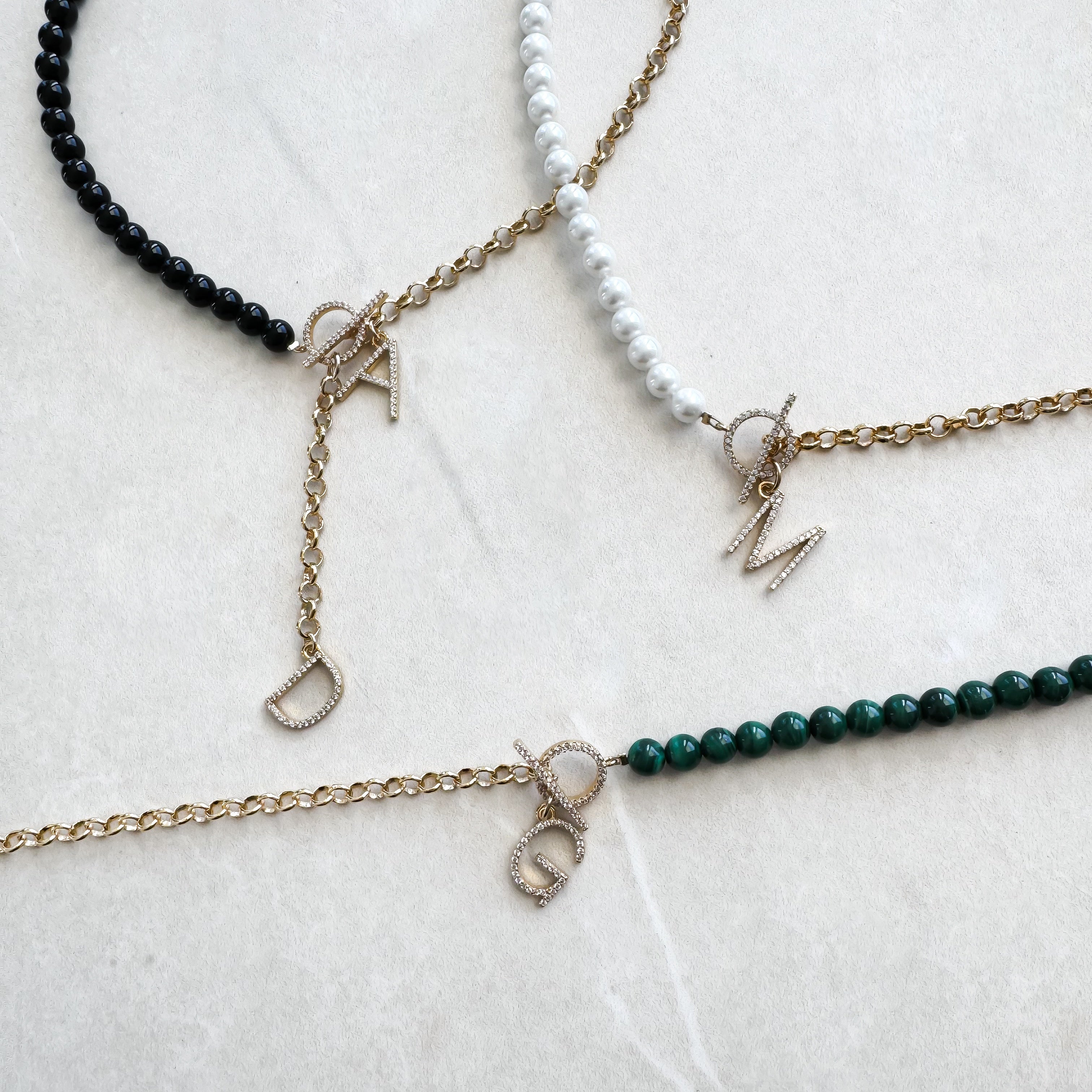 CUSTOMIZABLE GOLD "SYLLA PEARL" NECKLACE