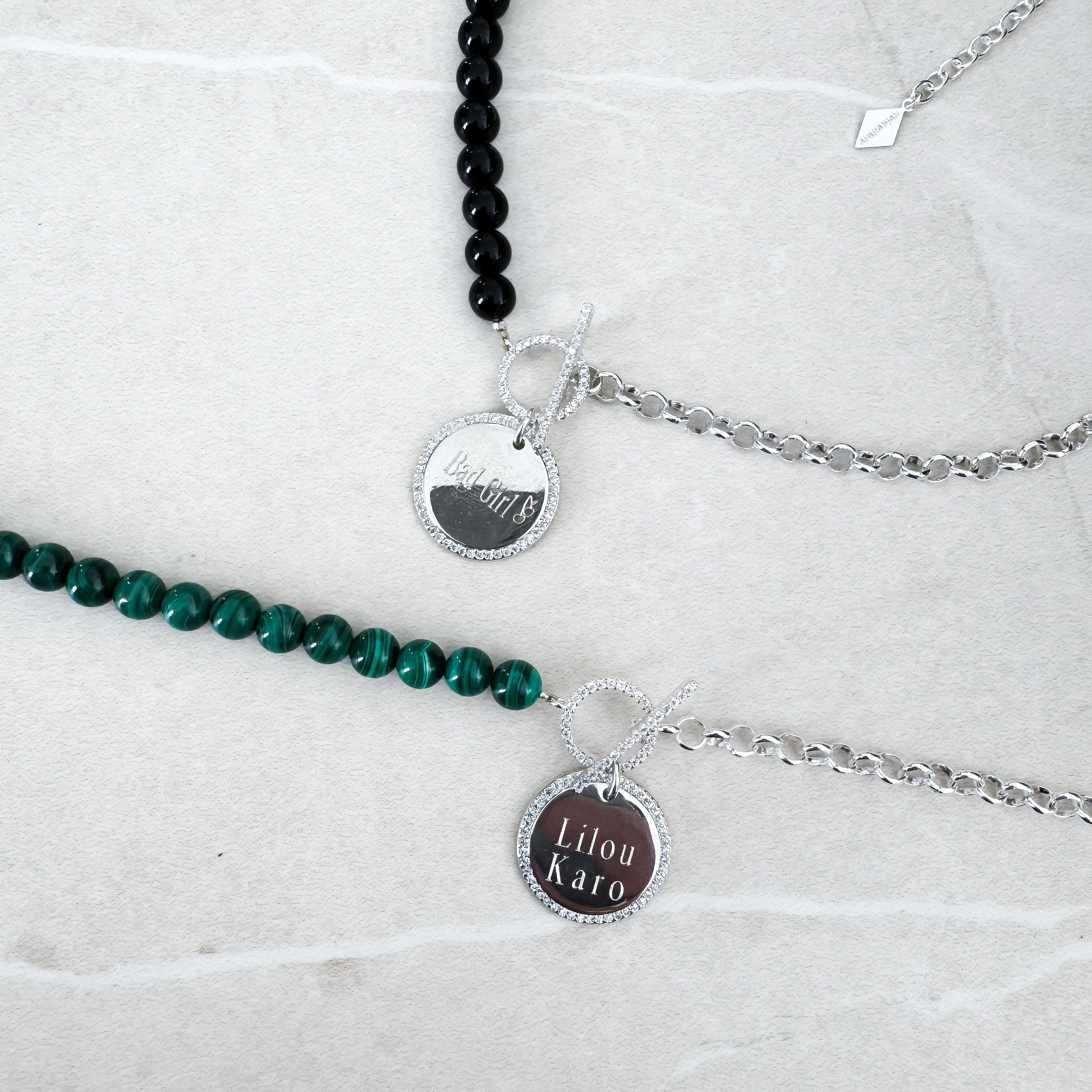 "SYLLA NECKLACE" ENGRAVING