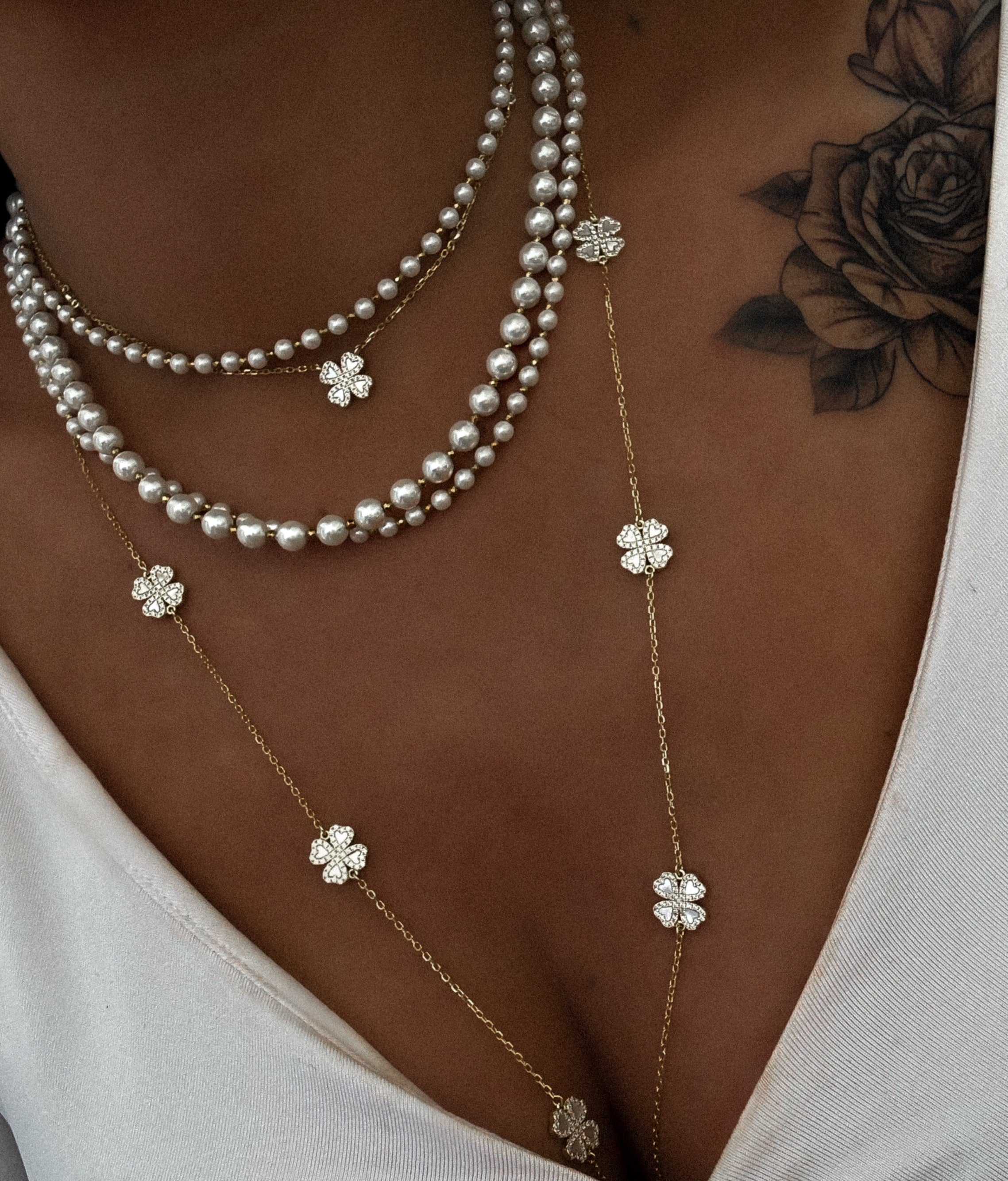 COLLIER "PEARL M"
