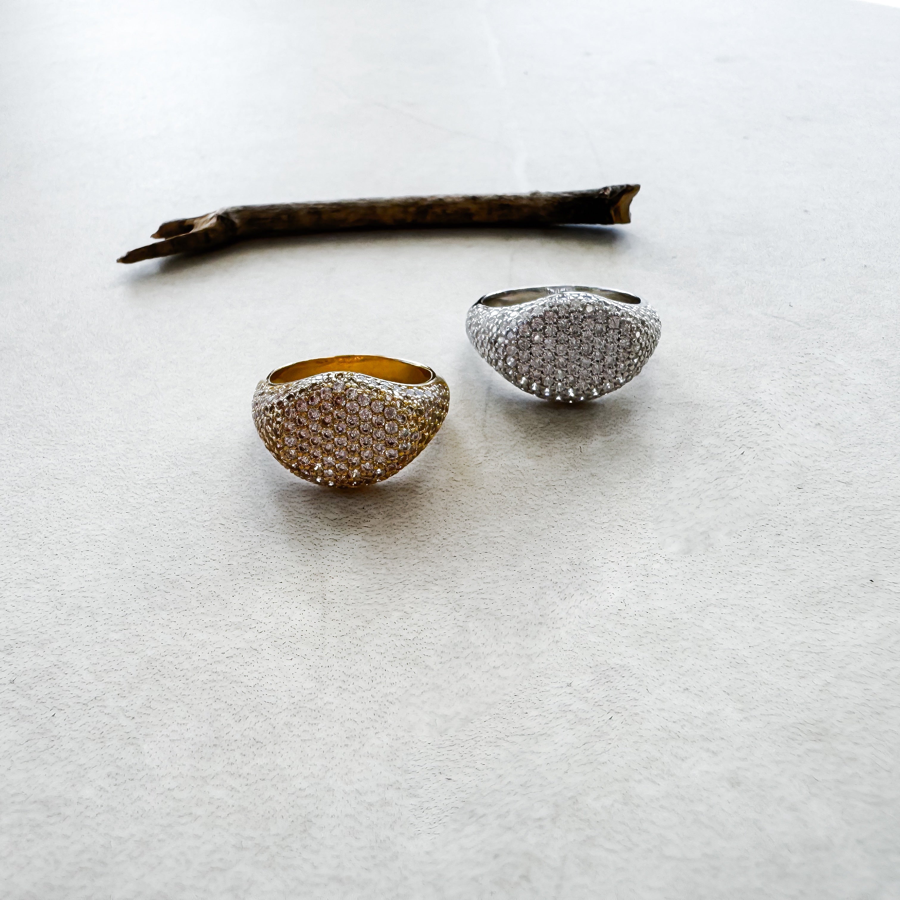 CHEVALIERE "NOA ZIRCON"