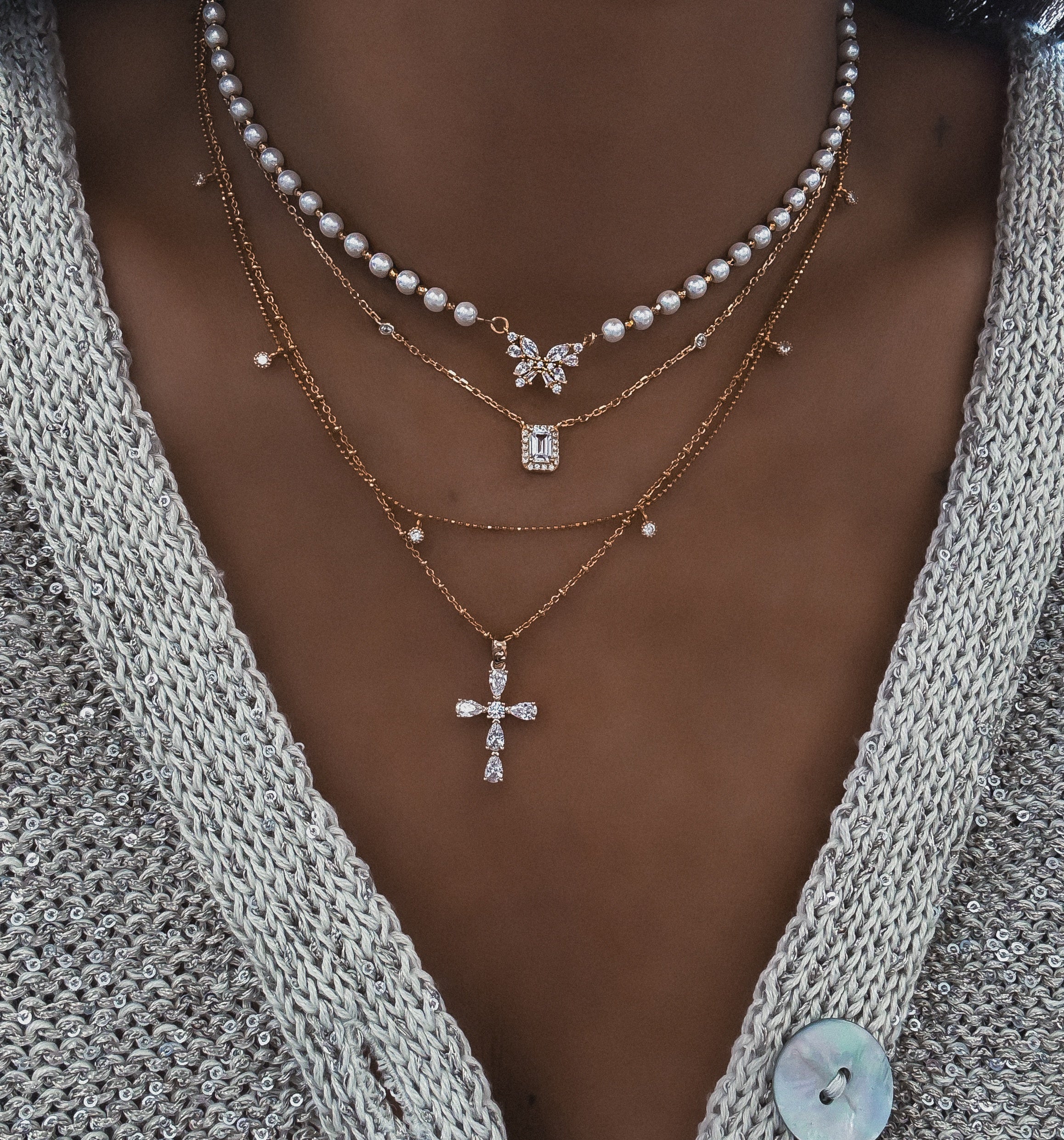 "PEARL BUTTERFLY" NECKLACE