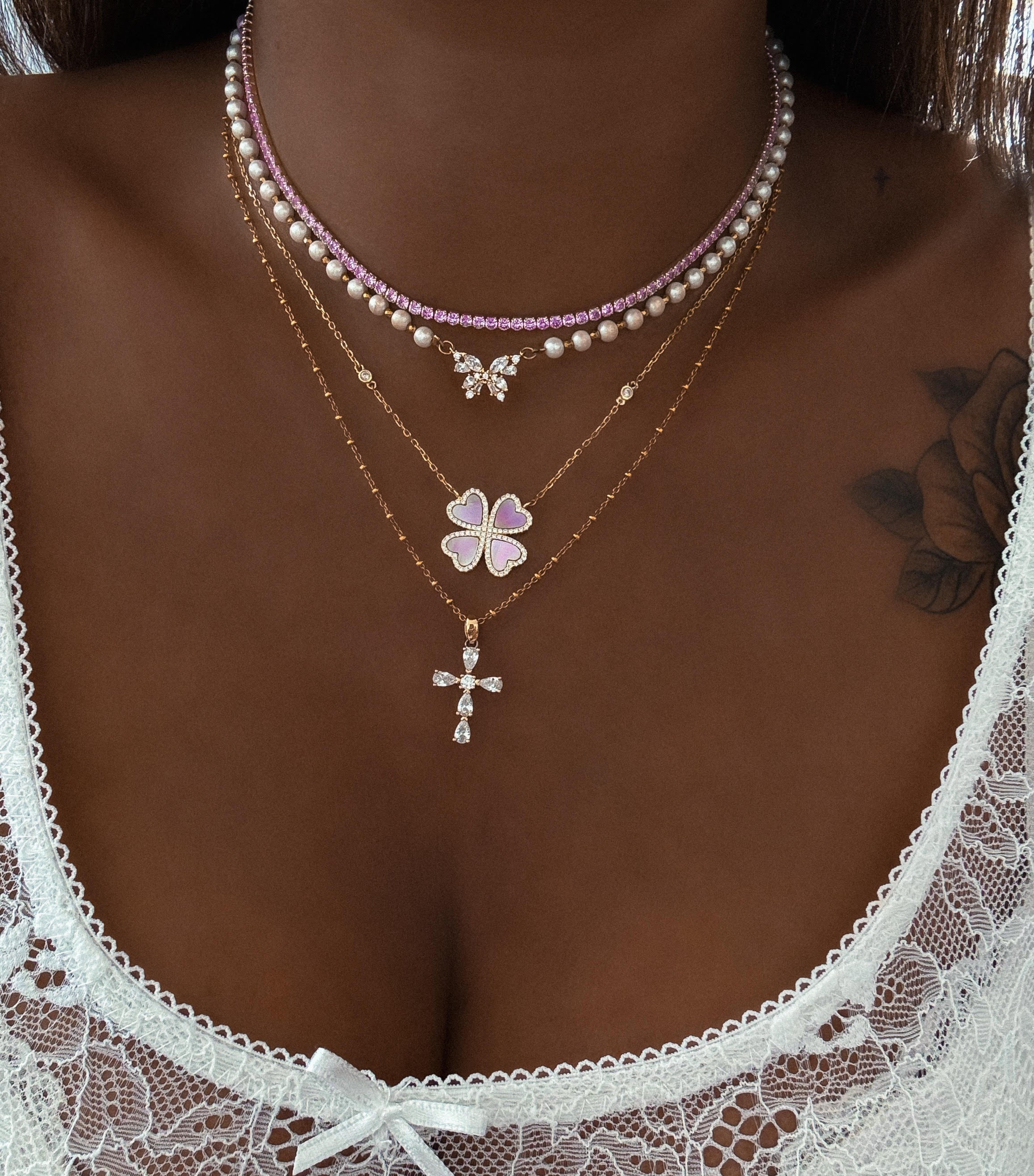 "PEARL BUTTERFLY" NECKLACE