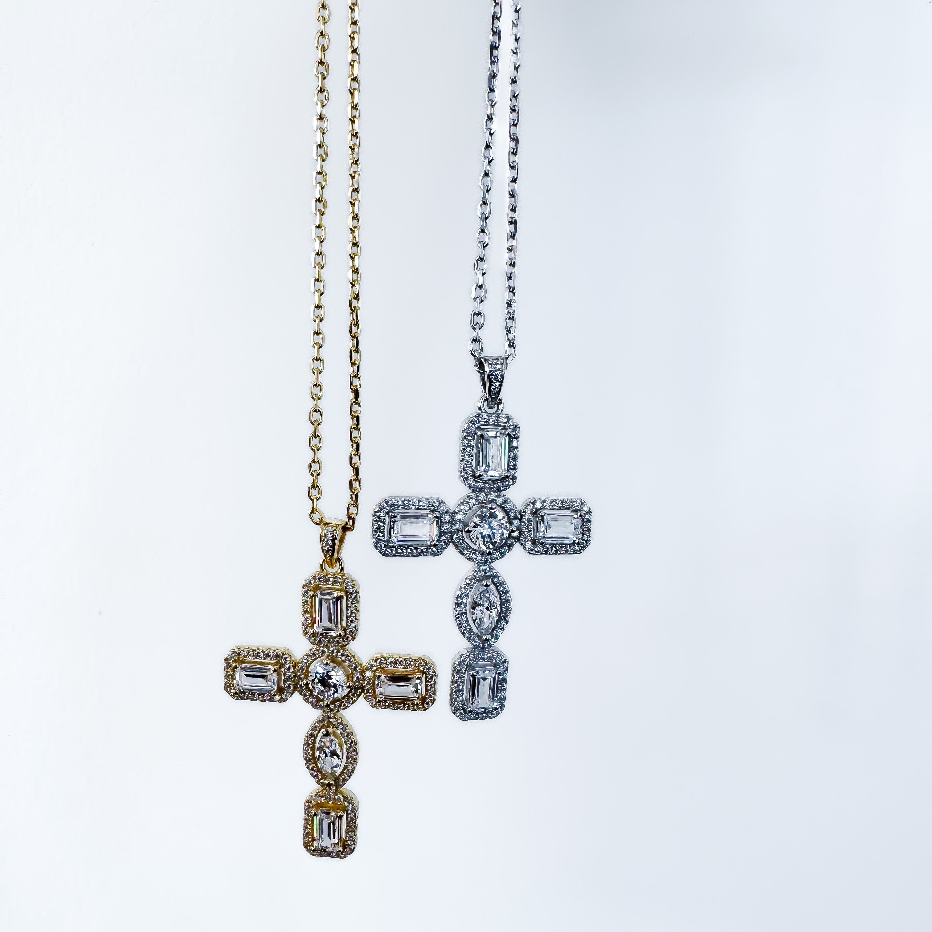 COLLIER "CROIX SAINTE"