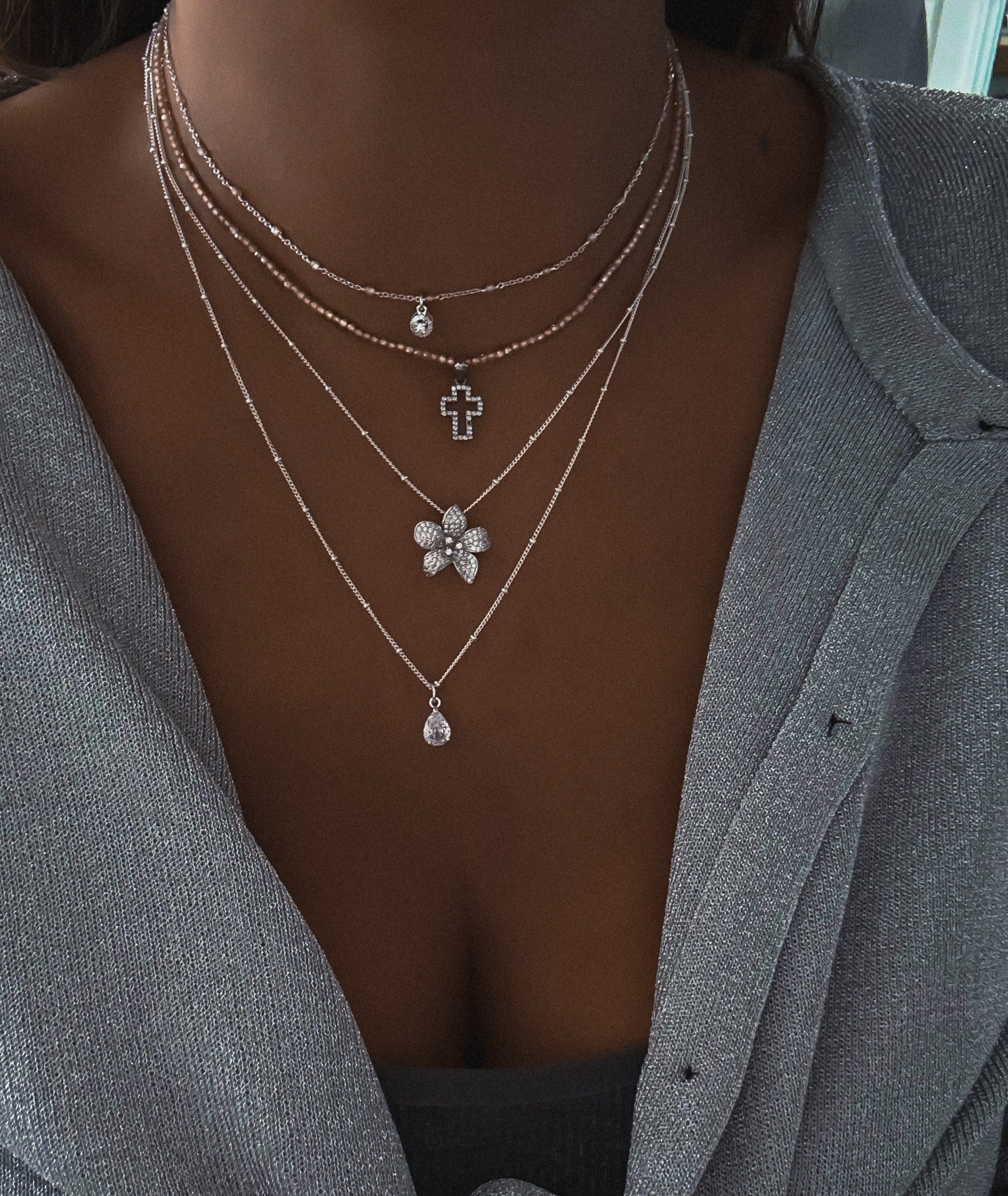 "CROSS PEARL" NECKLACE