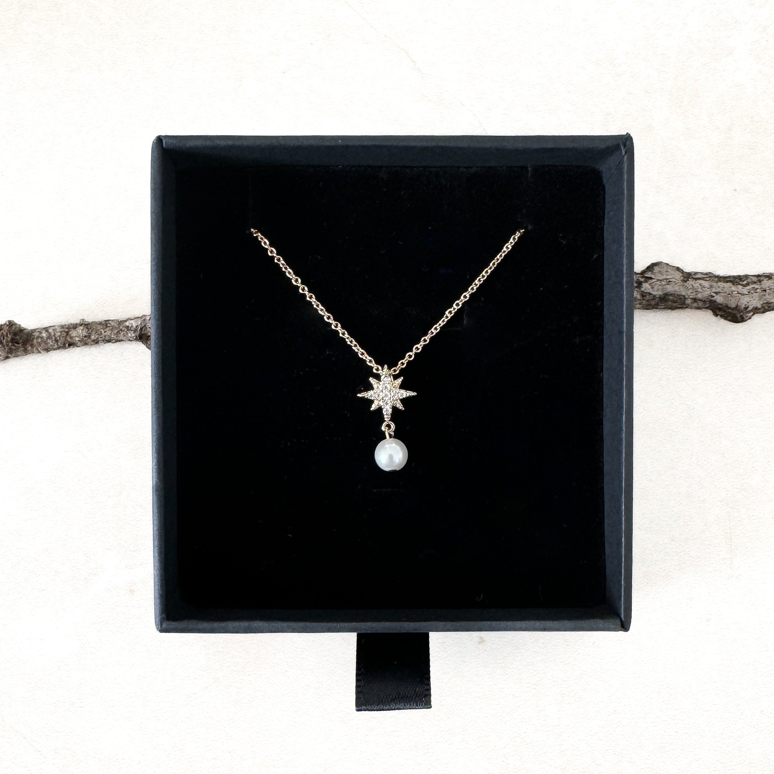 COLLIER "ALASKA PEARL"