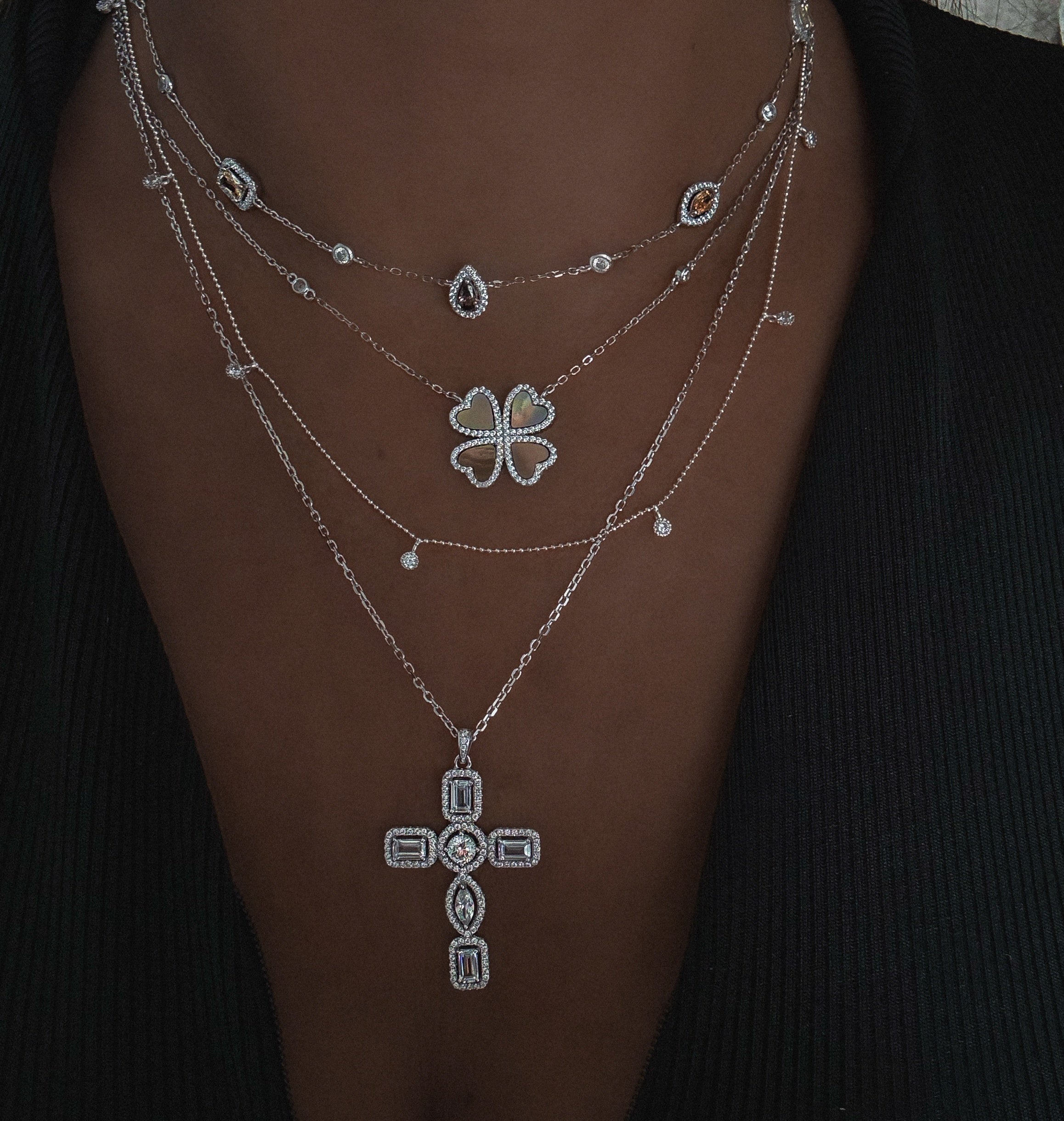 COLLIER "CROIX SAINTE"