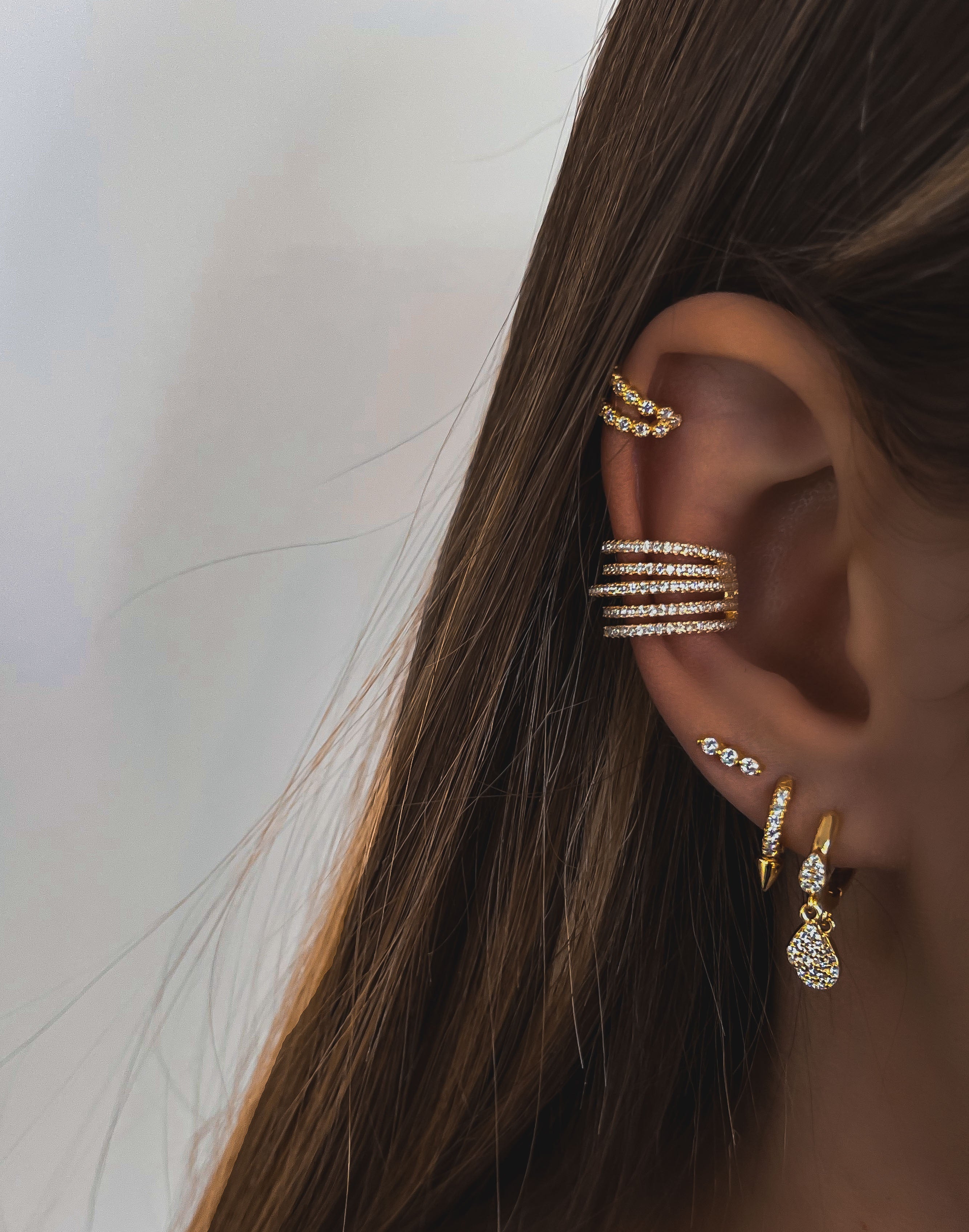 "MELROSE ZIRCON" EARCUFF