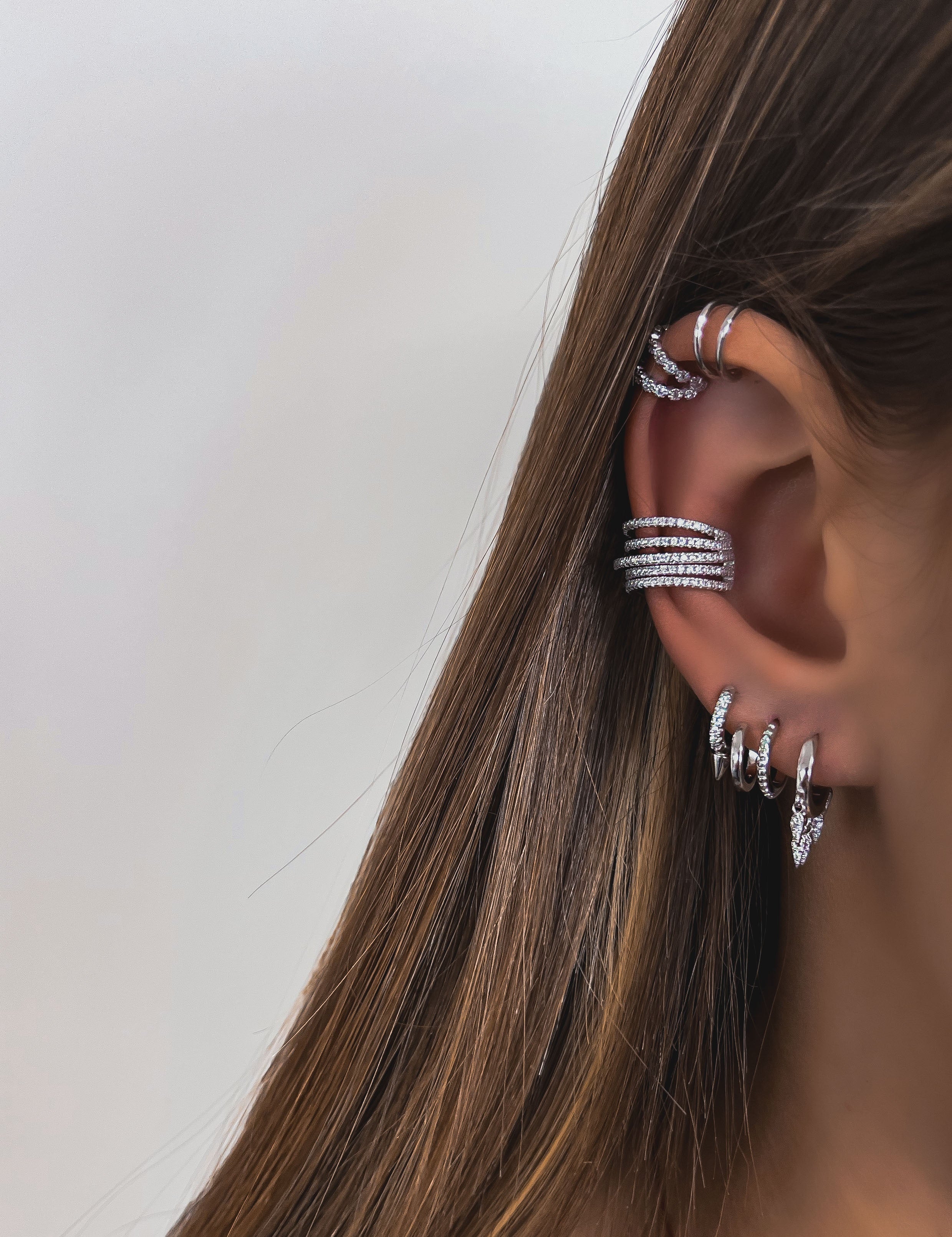 "MELROSE ZIRCON" EARCUFF