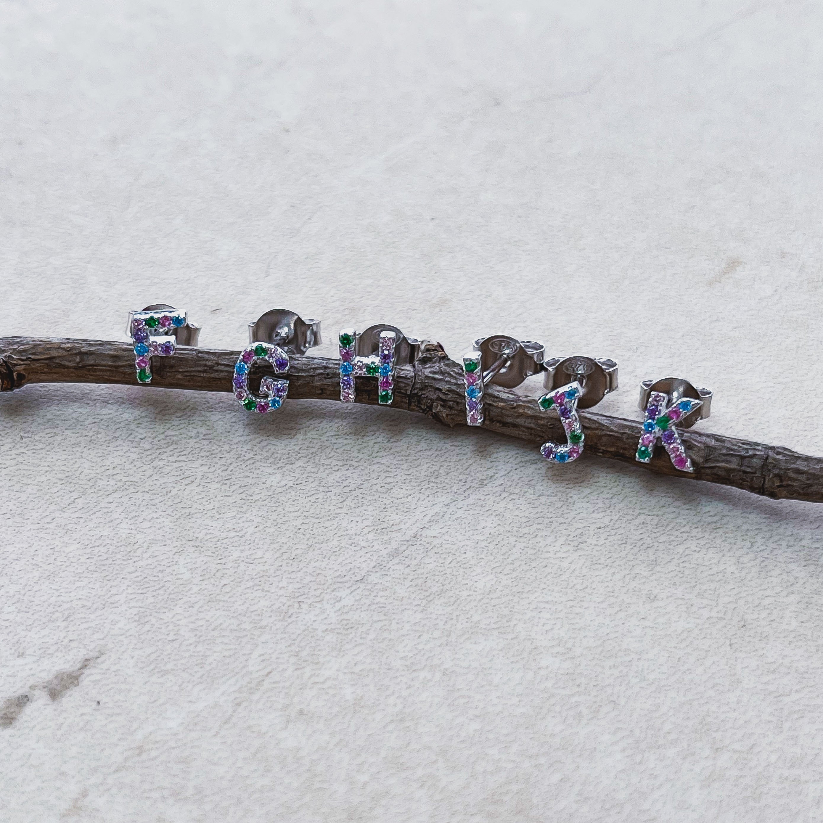 SILVER "LETRA MULTI" EARRING