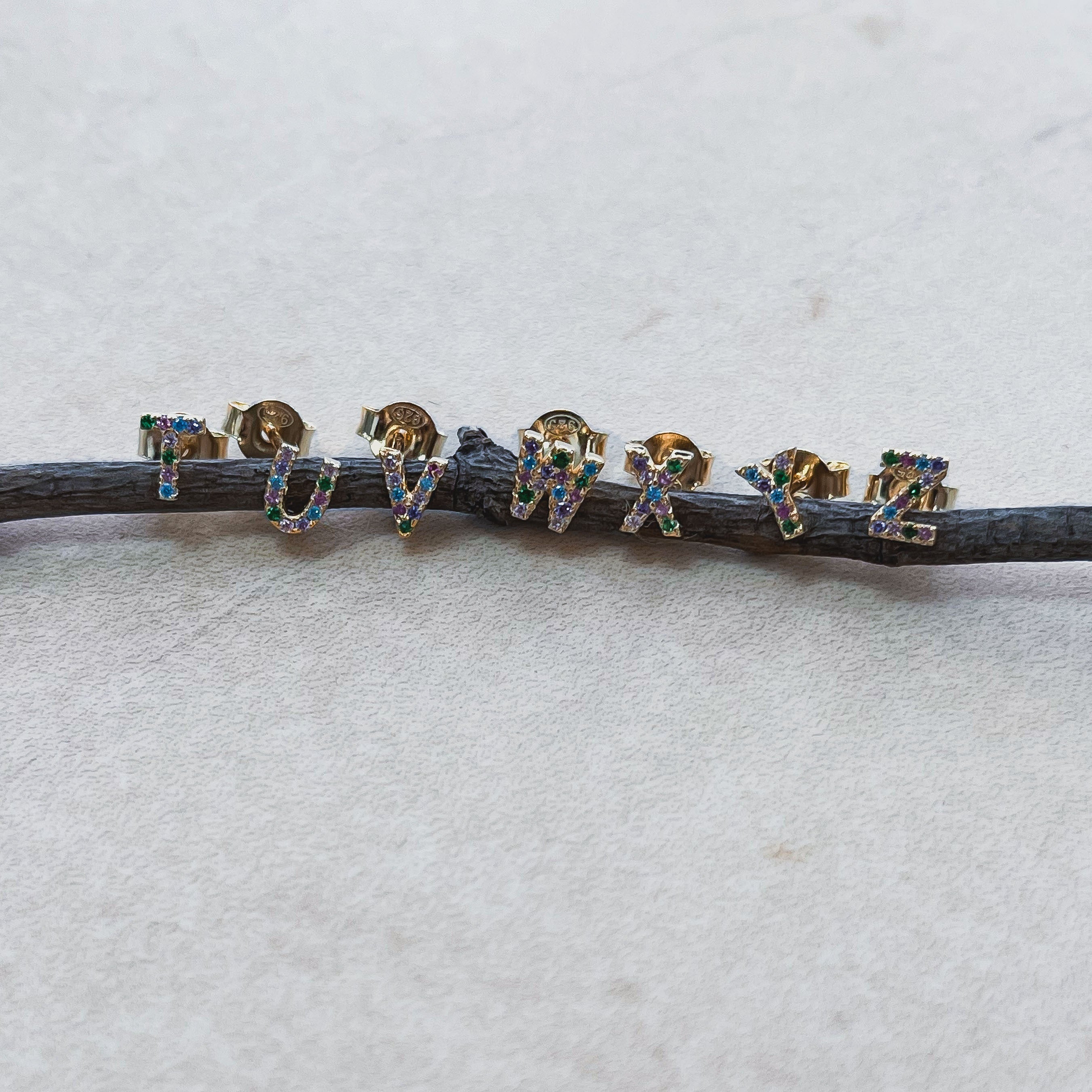 "LETRA MULTI GOLD" EARRING