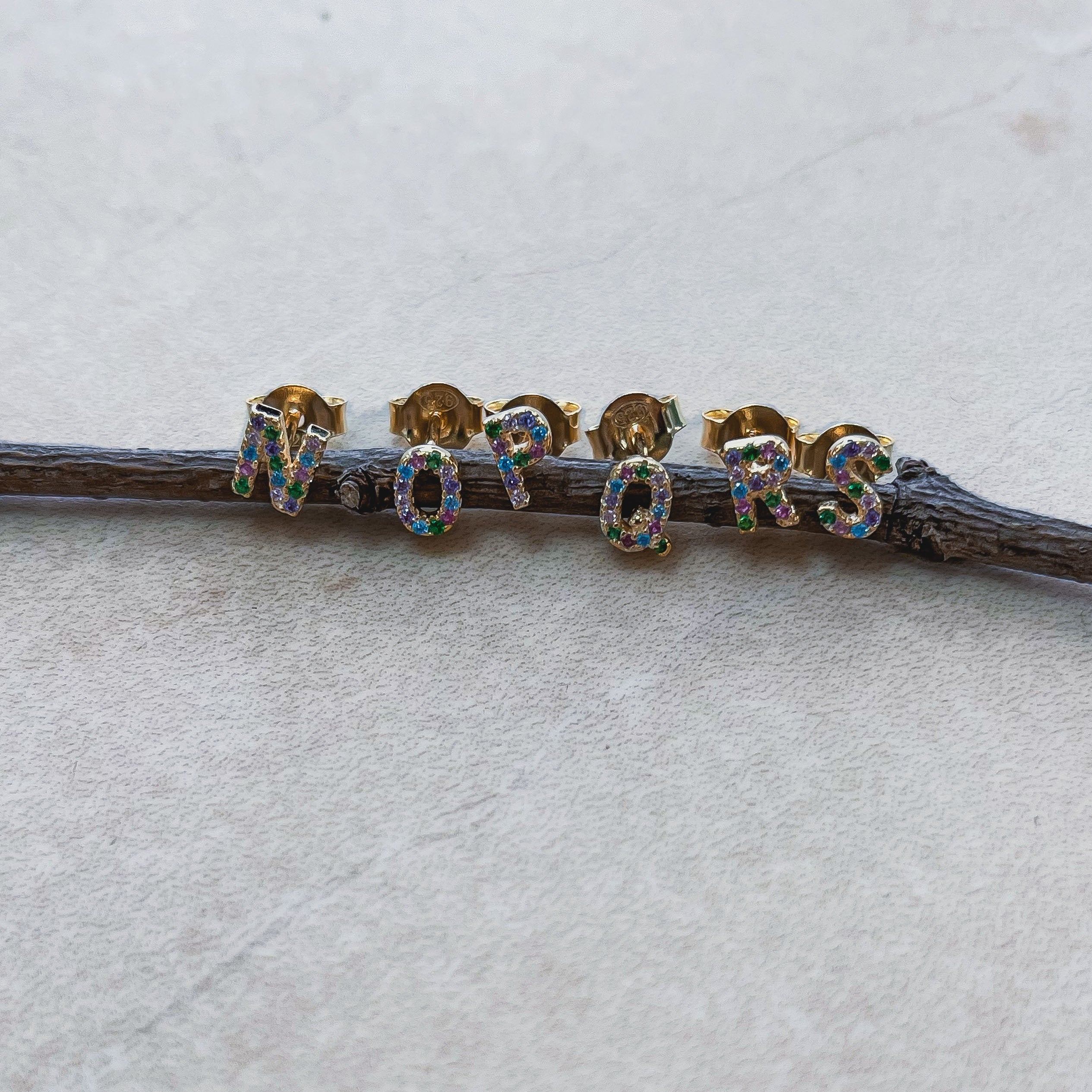 "LETRA MULTI GOLD" EARRING