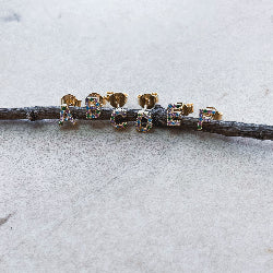 "LETRA MULTI GOLD" EARRING