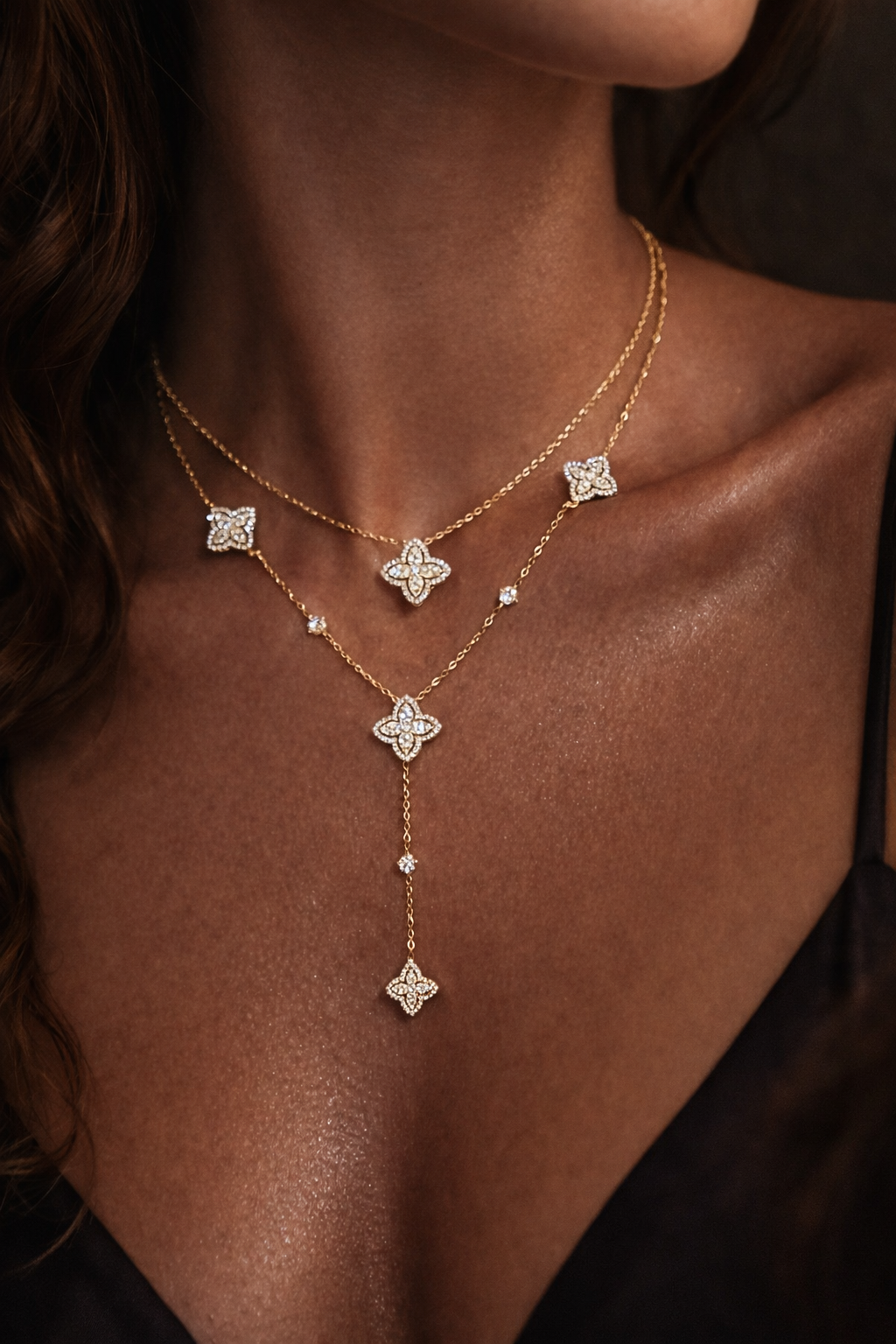 COLLIER "TIE ETERNAL"