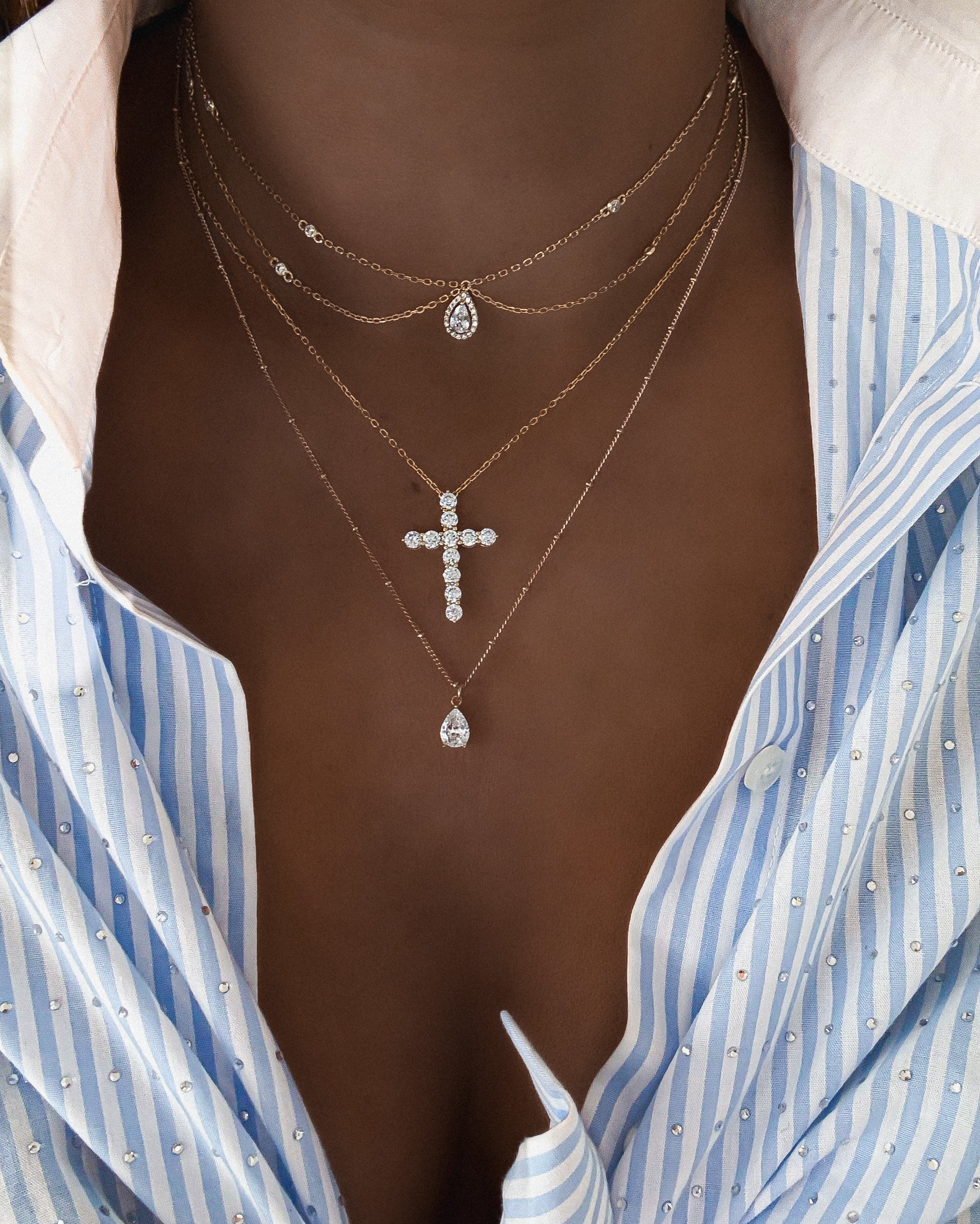 "CROSS RIVIERA" NECKLACE