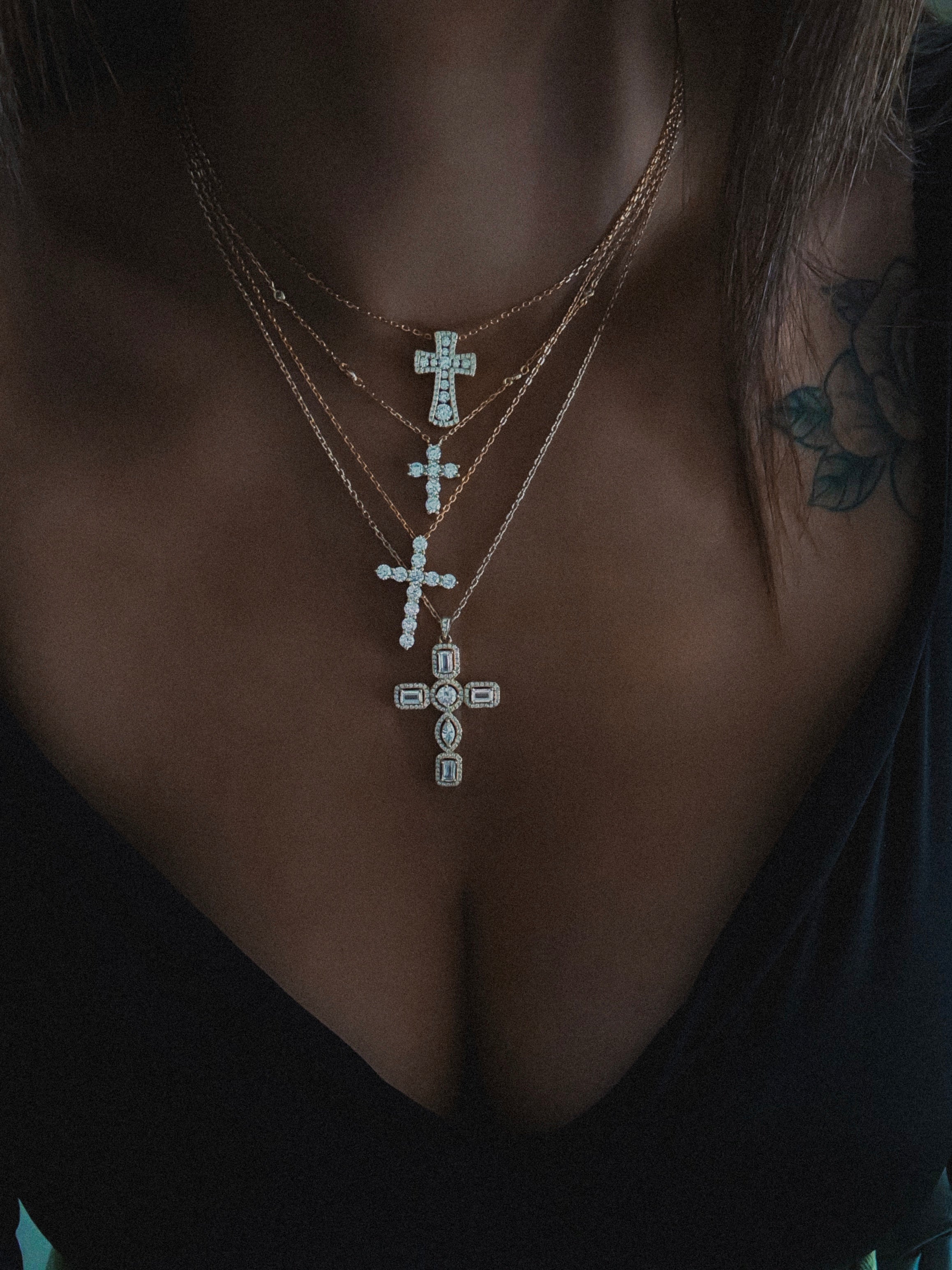 "CROSS RIVIERA MINI" NECKLACE