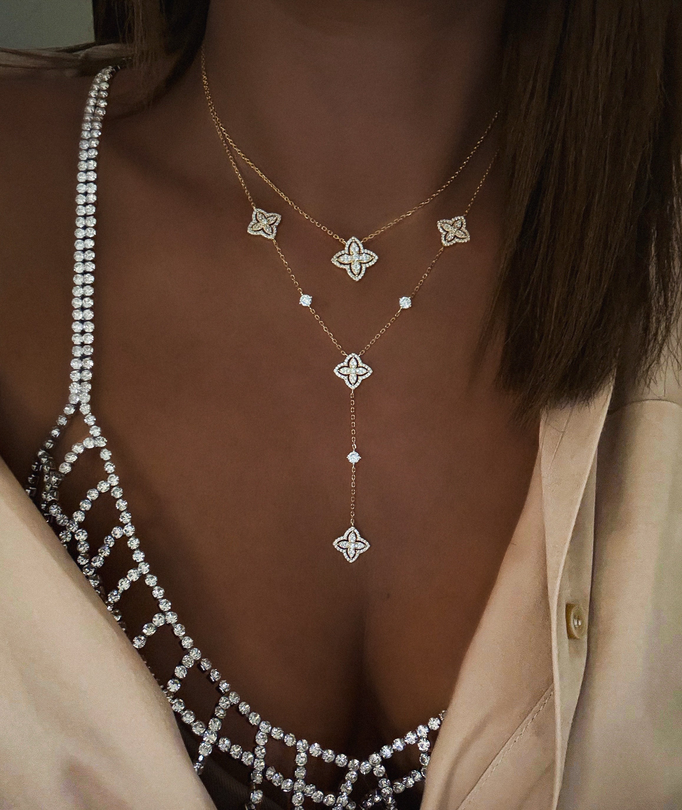 COLLIER "TIE ETERNAL"