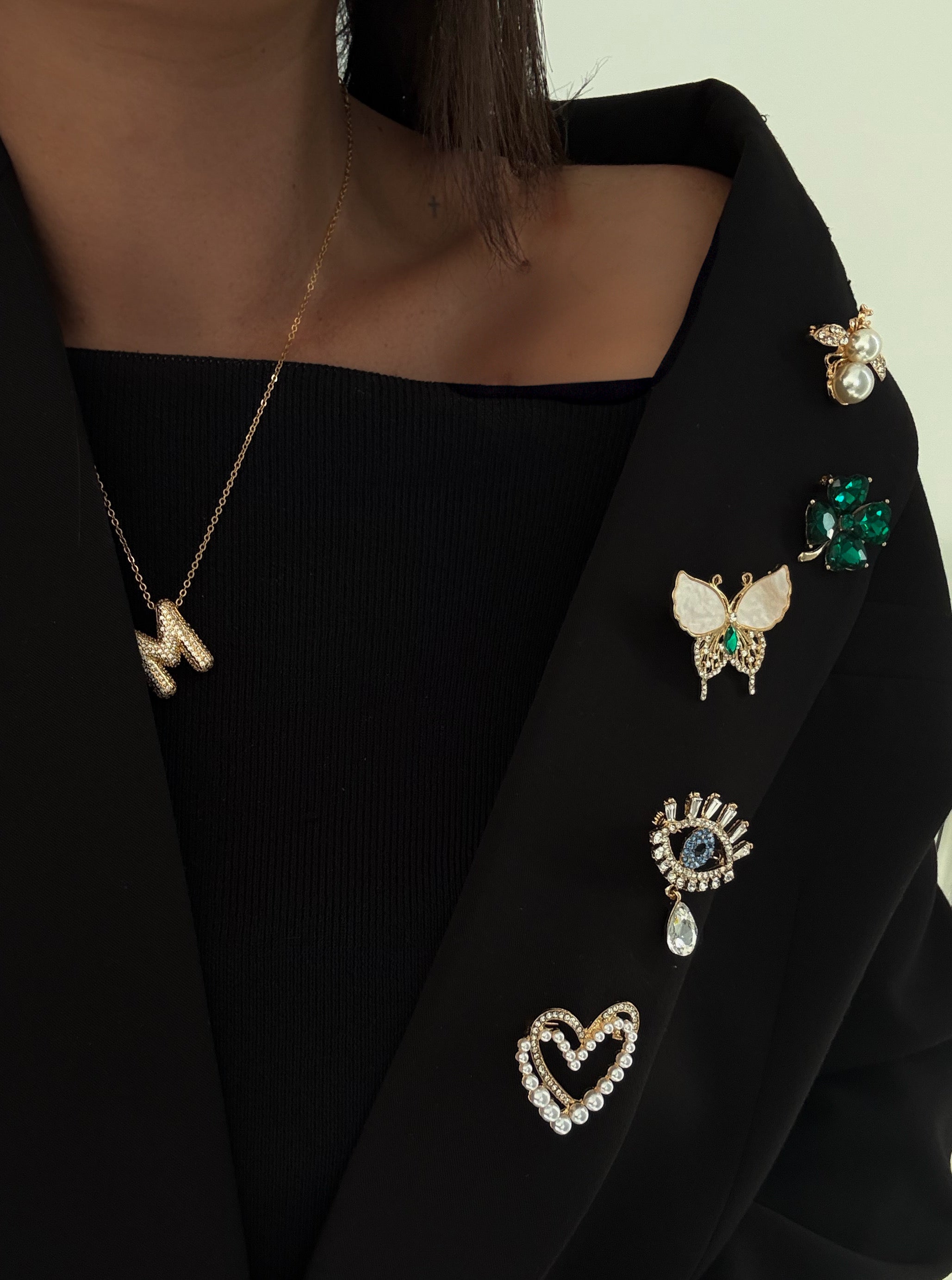 BROCHE "PAPILLON NACRE"